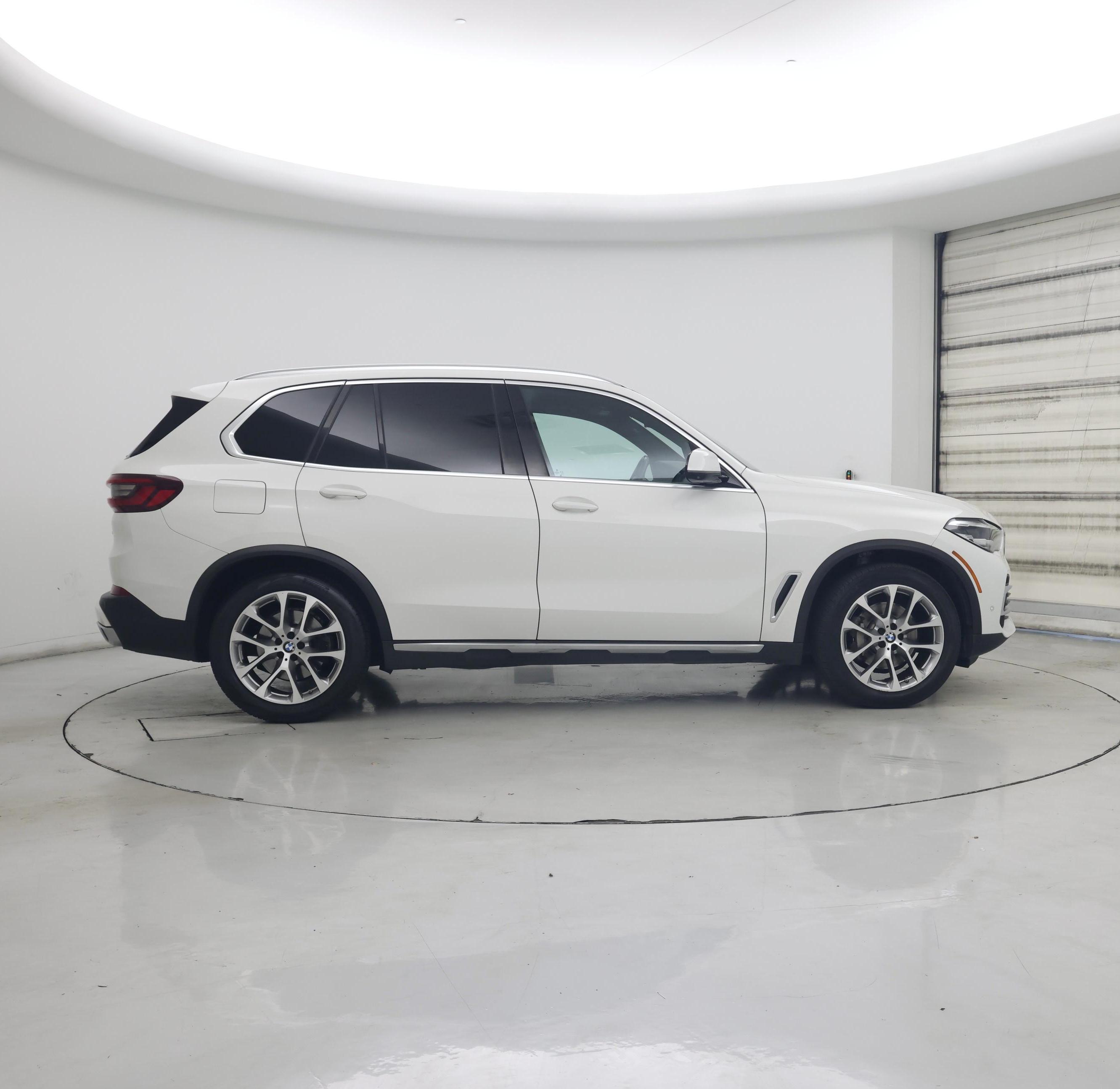 Thumbnail: 2022 BMW X5 - 7
