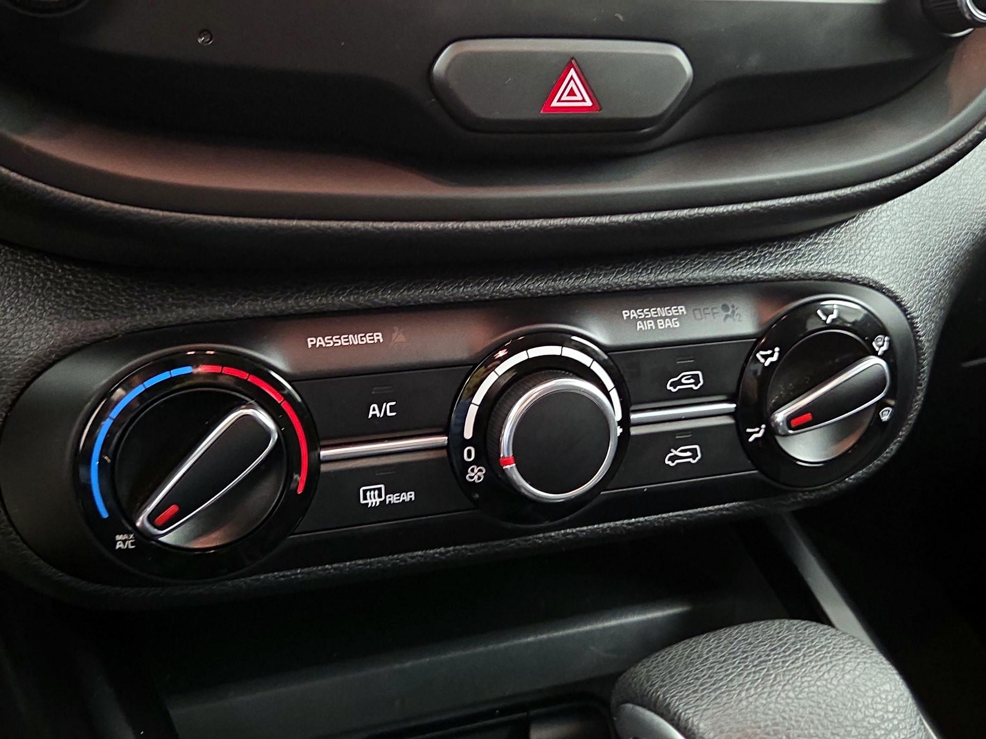 Thumbnail: 2025 Kia Soul - 16