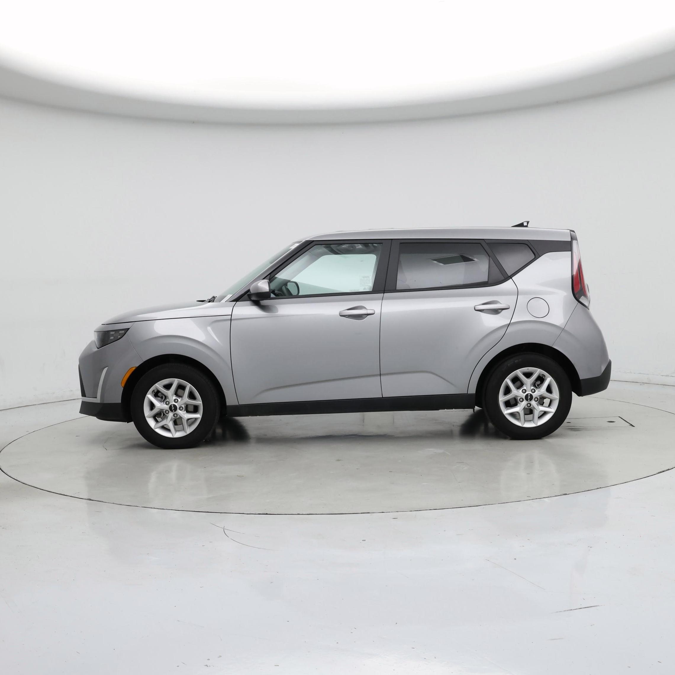 Thumbnail: 2025 Kia Soul - 3