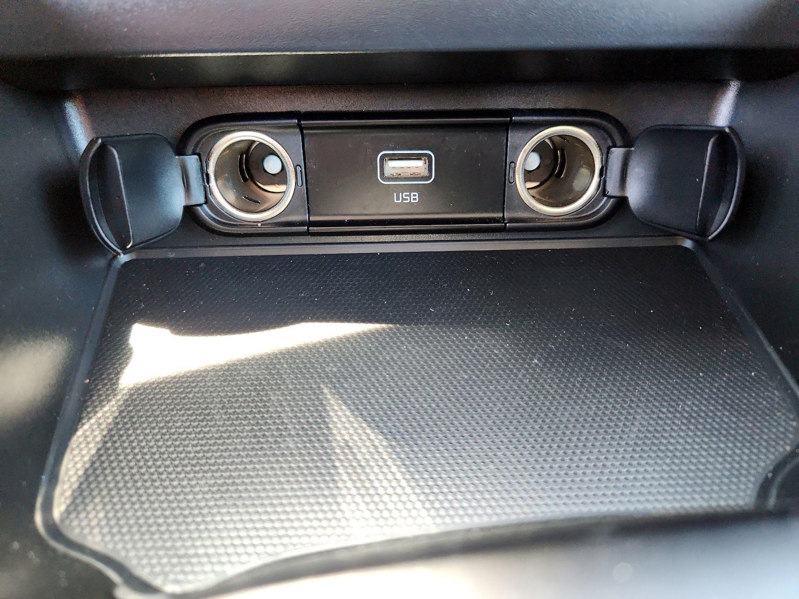 2025 Kia Soul LX - Photo 18