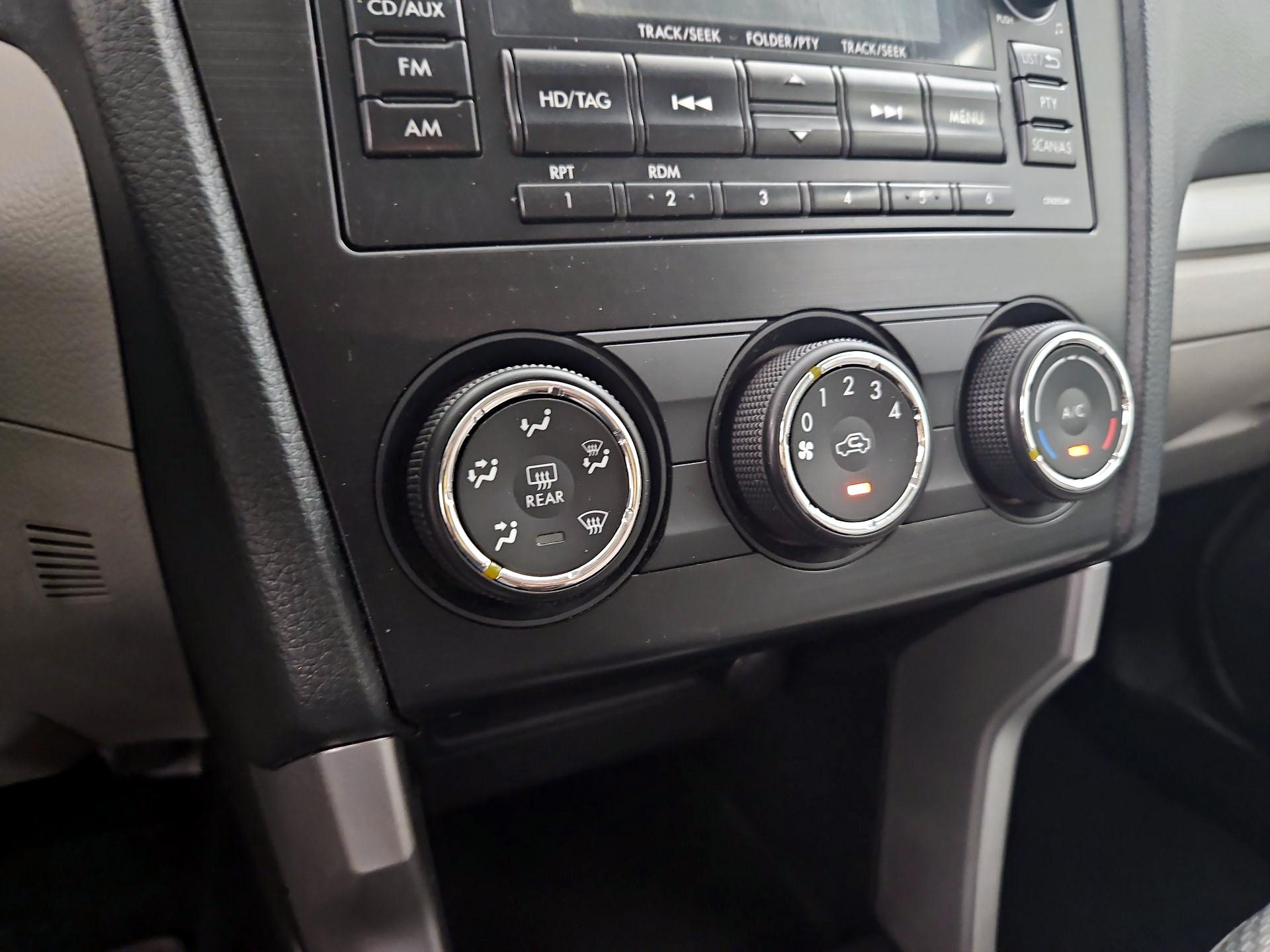 Thumbnail: 2015 Subaru Forester - 16