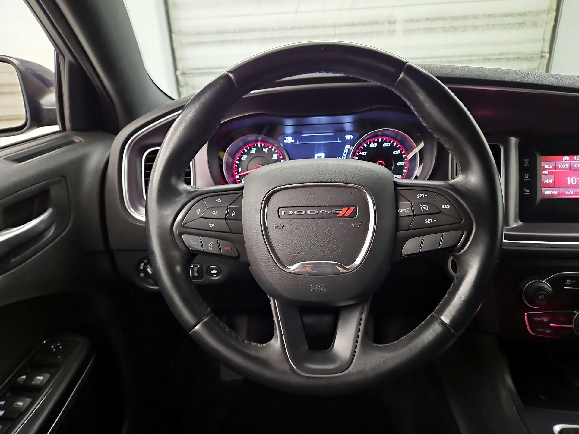 Thumbnail: 2015 Dodge Charger - 10