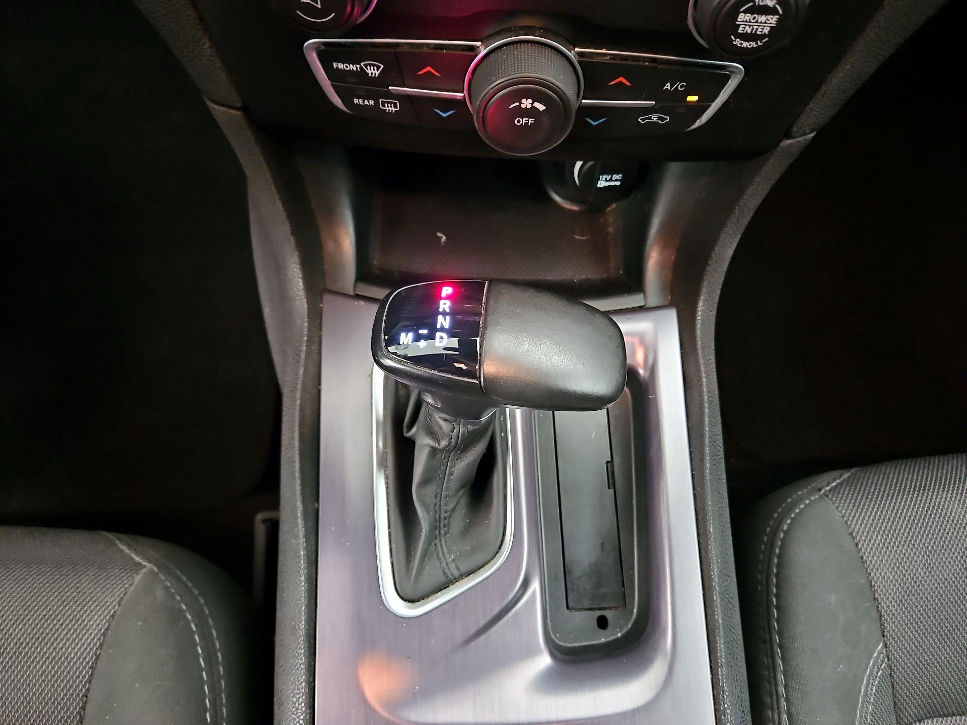 Thumbnail: 2015 Dodge Charger - 16