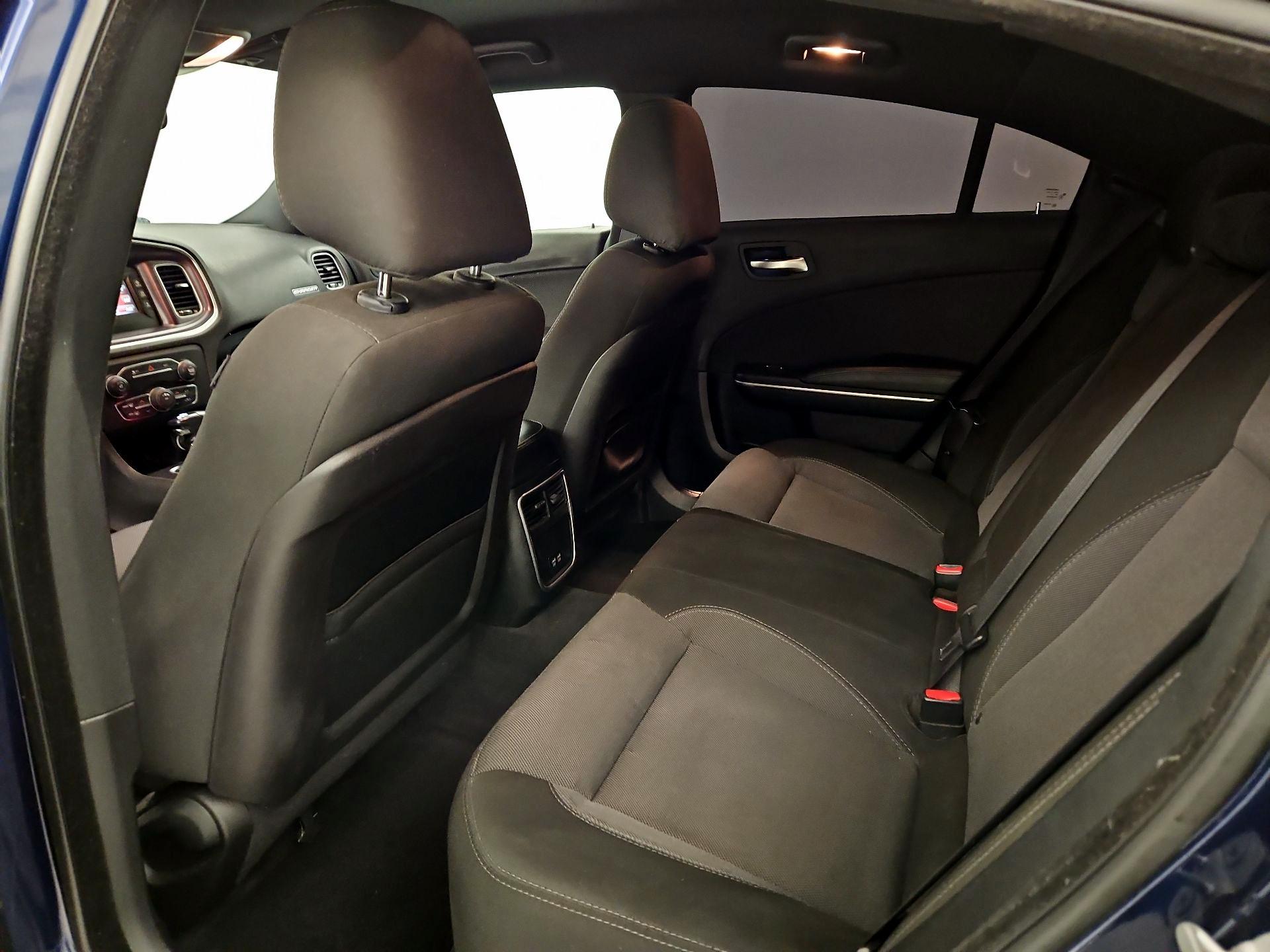Thumbnail: 2015 Dodge Charger - 18