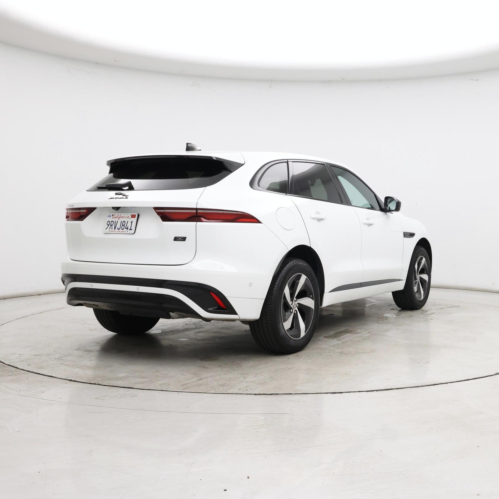 Thumbnail: 2026 Jaguar F-Pace - 8