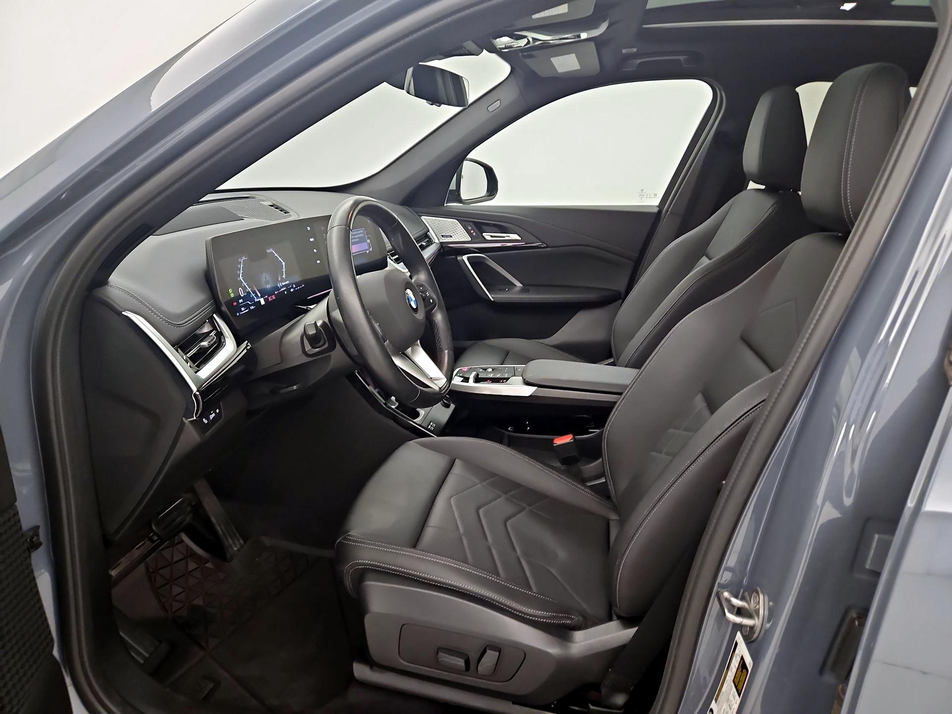 Thumbnail: 2024 BMW X1 - 11