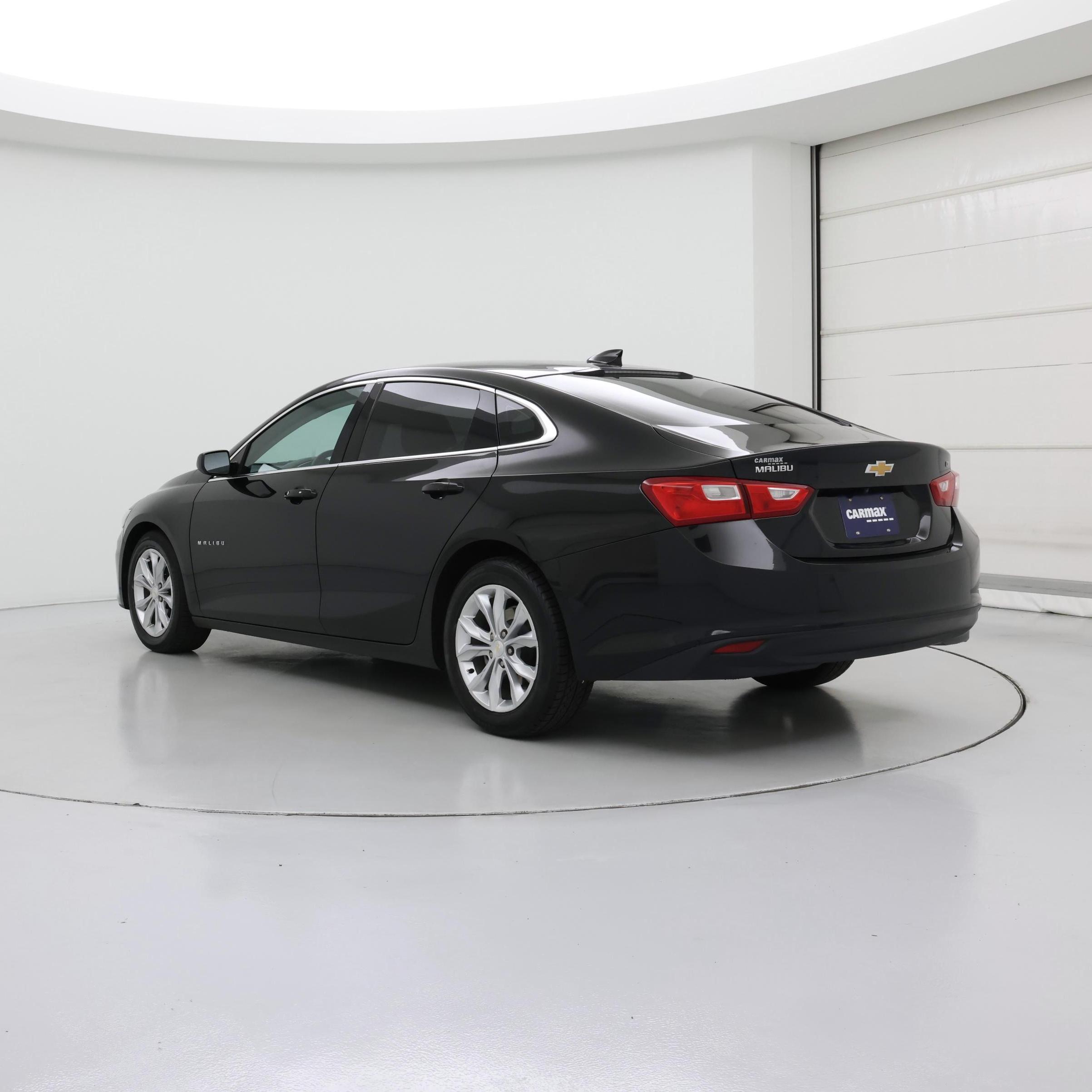 Thumbnail: 2023 Chevrolet Malibu - 2