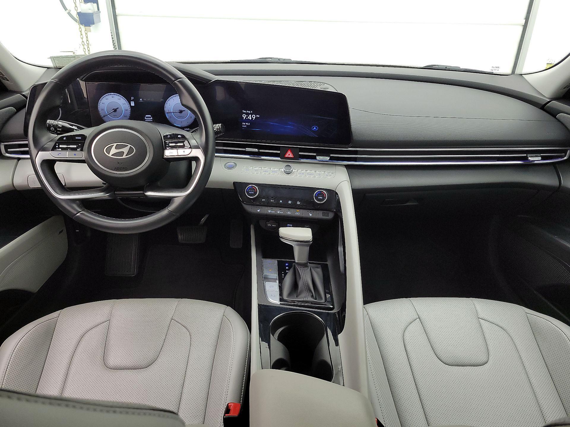 Thumbnail: 2024 Hyundai Elantra - 9