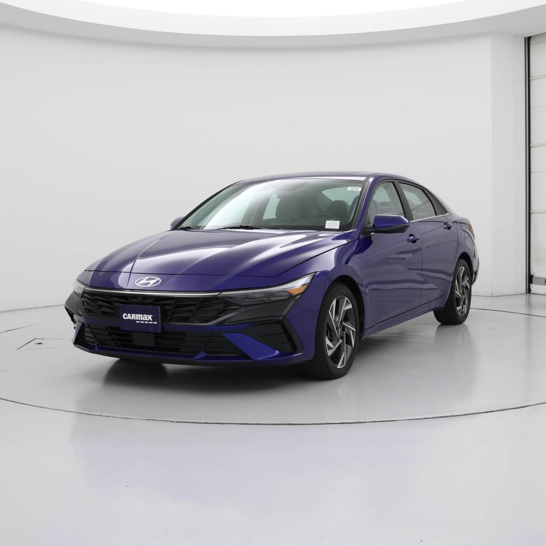 Thumbnail: 2024 Hyundai Elantra - 4