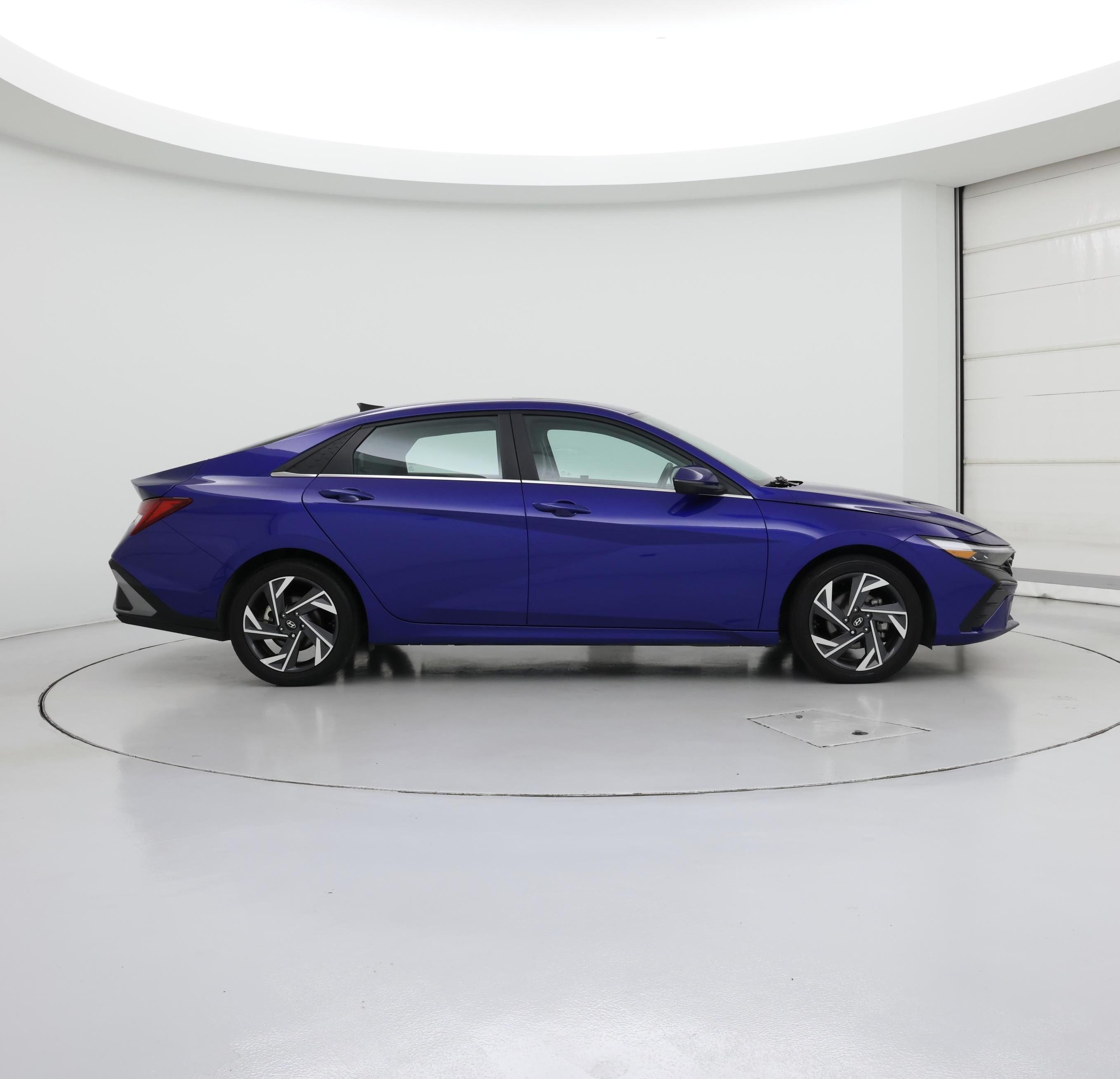 Thumbnail: 2024 Hyundai Elantra - 7
