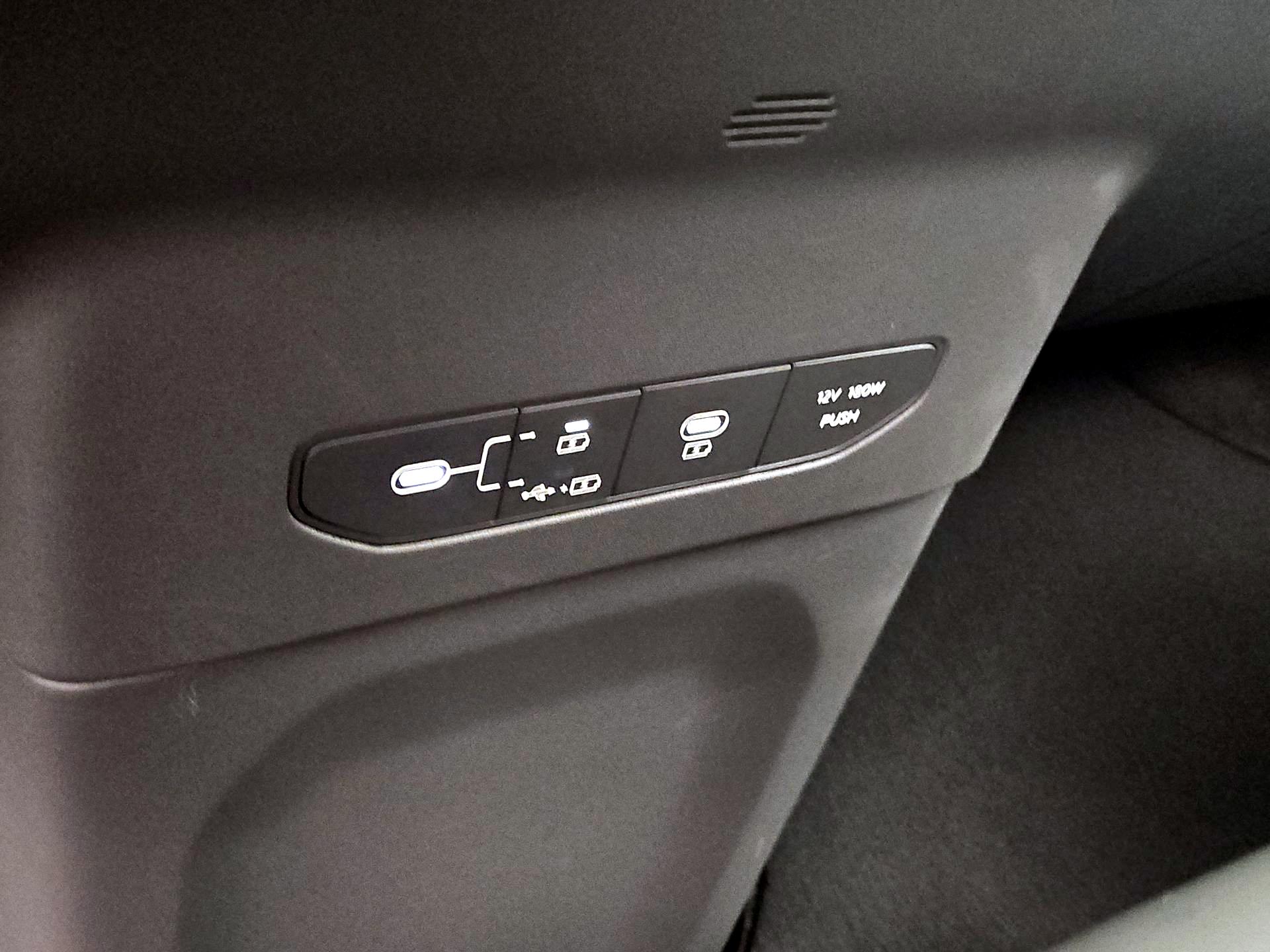 Thumbnail: 2026 Kia EV9 - 19