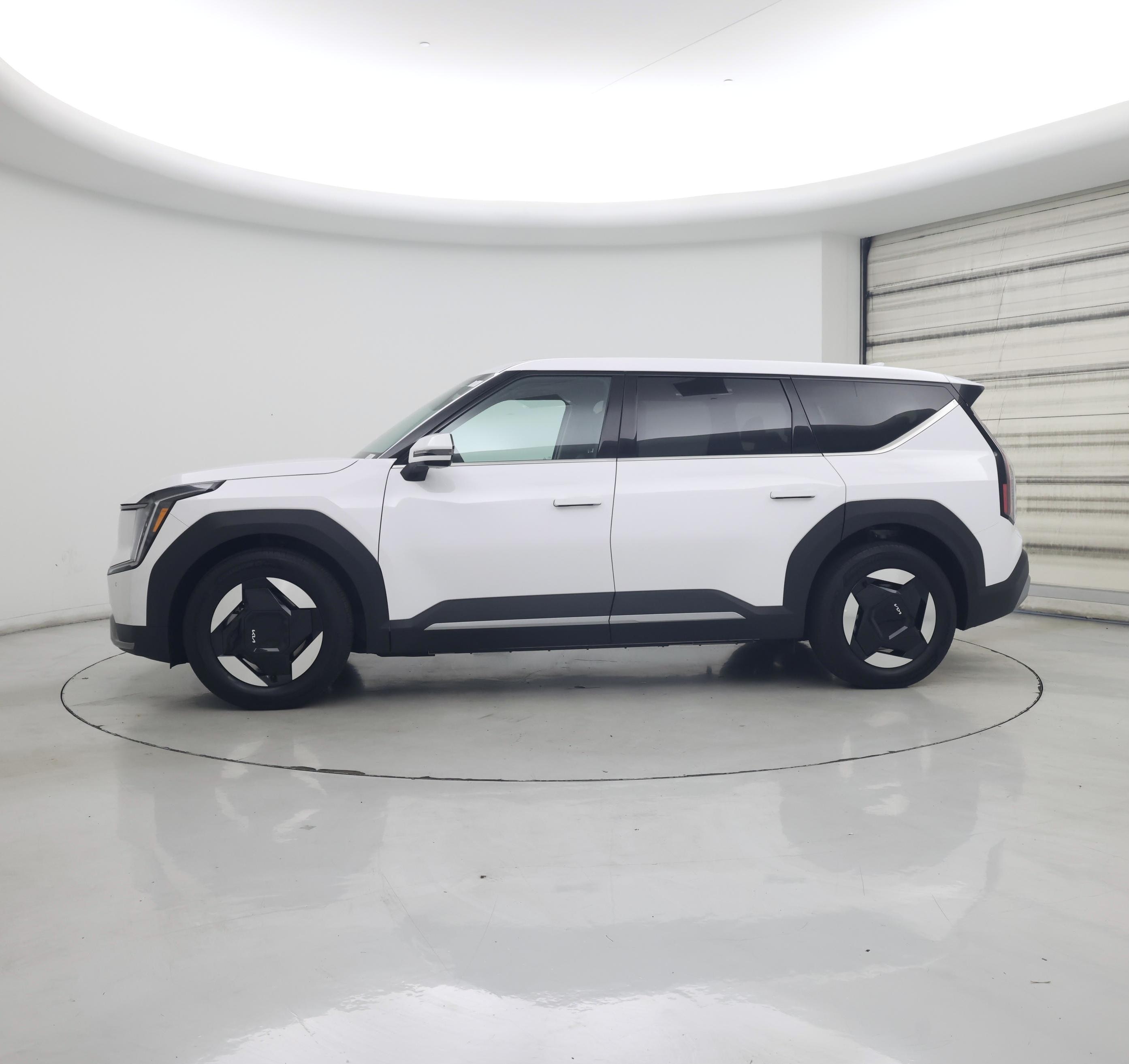 Thumbnail: 2026 Kia EV9 - 3