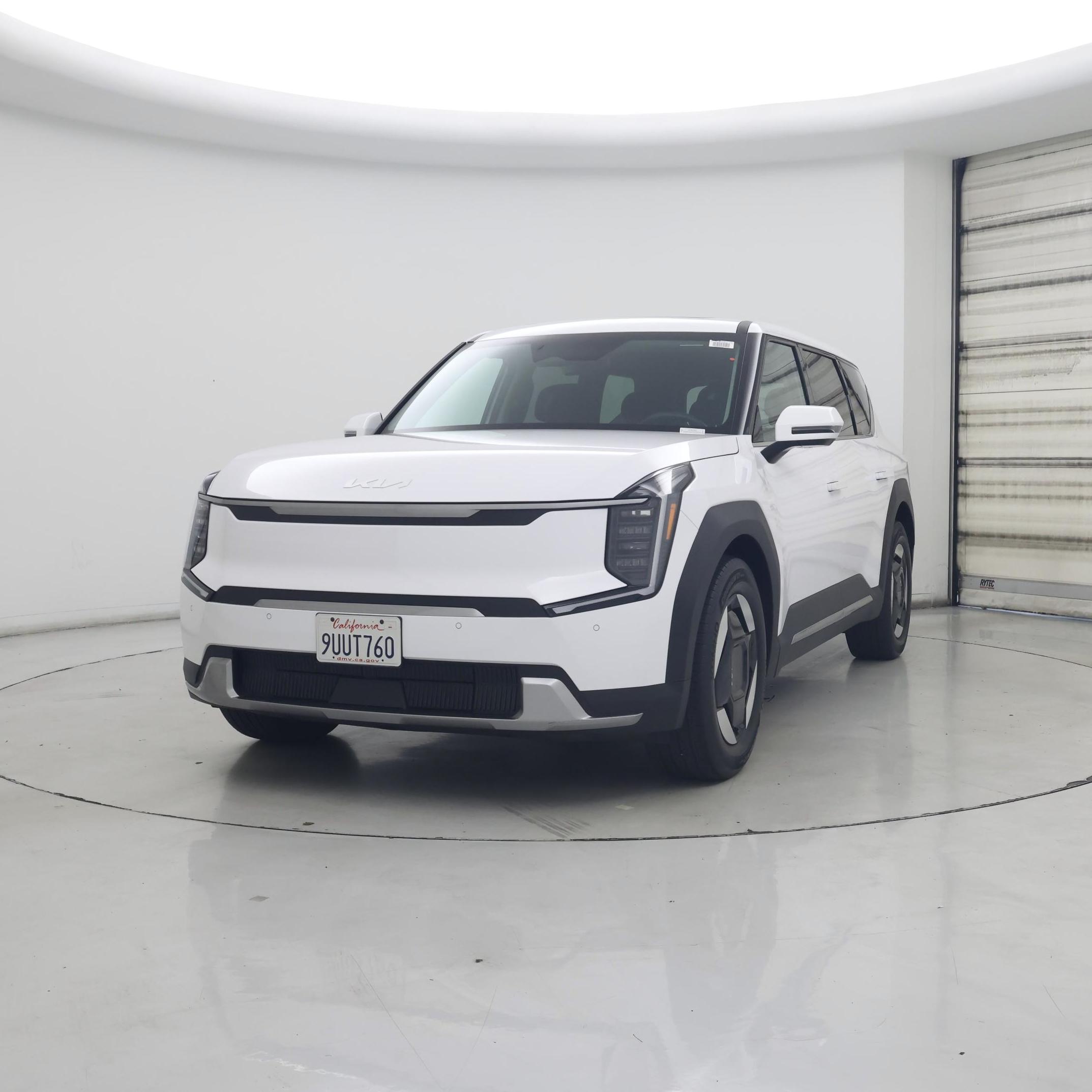 Thumbnail: 2026 Kia EV9 - 4