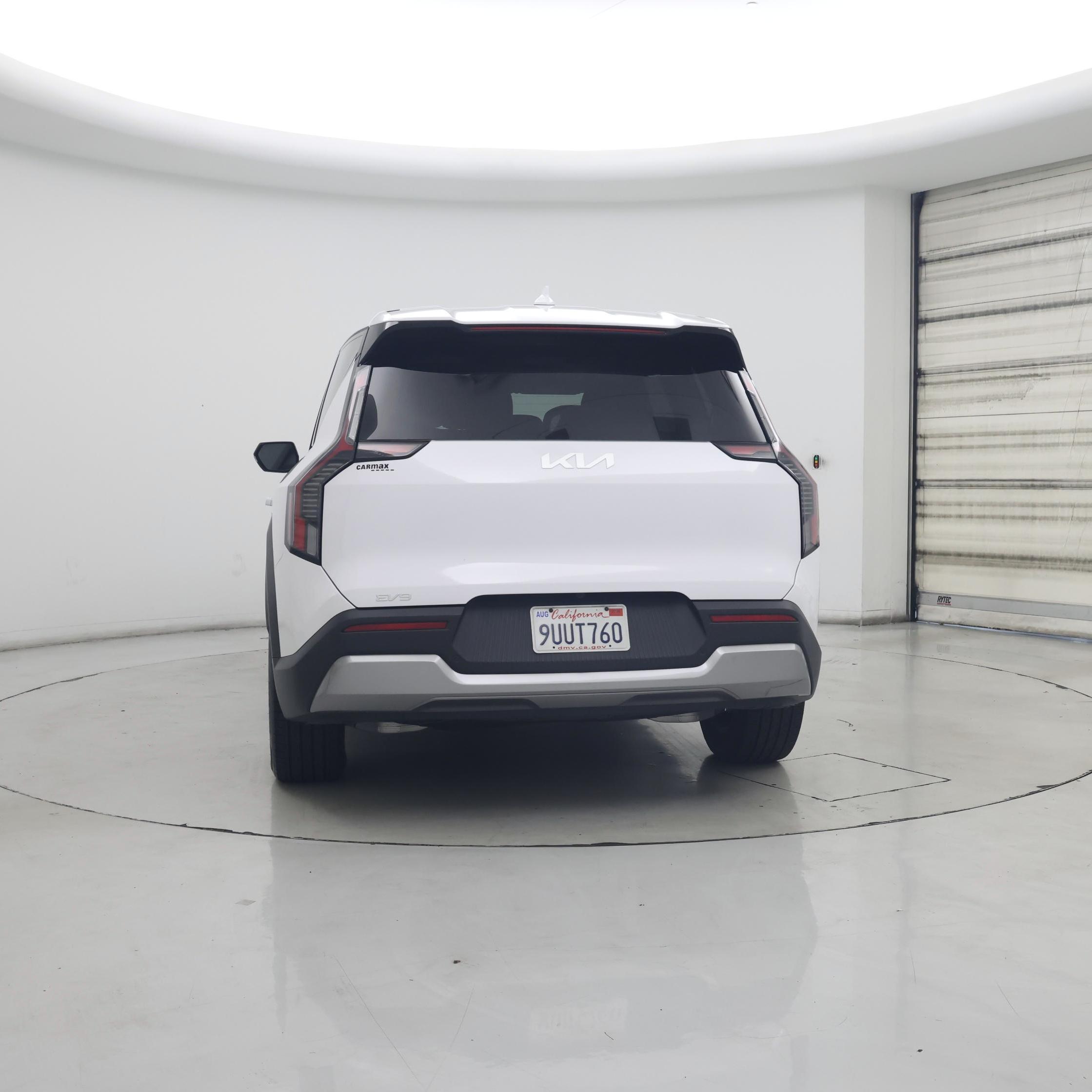 Thumbnail: 2026 Kia EV9 - 6