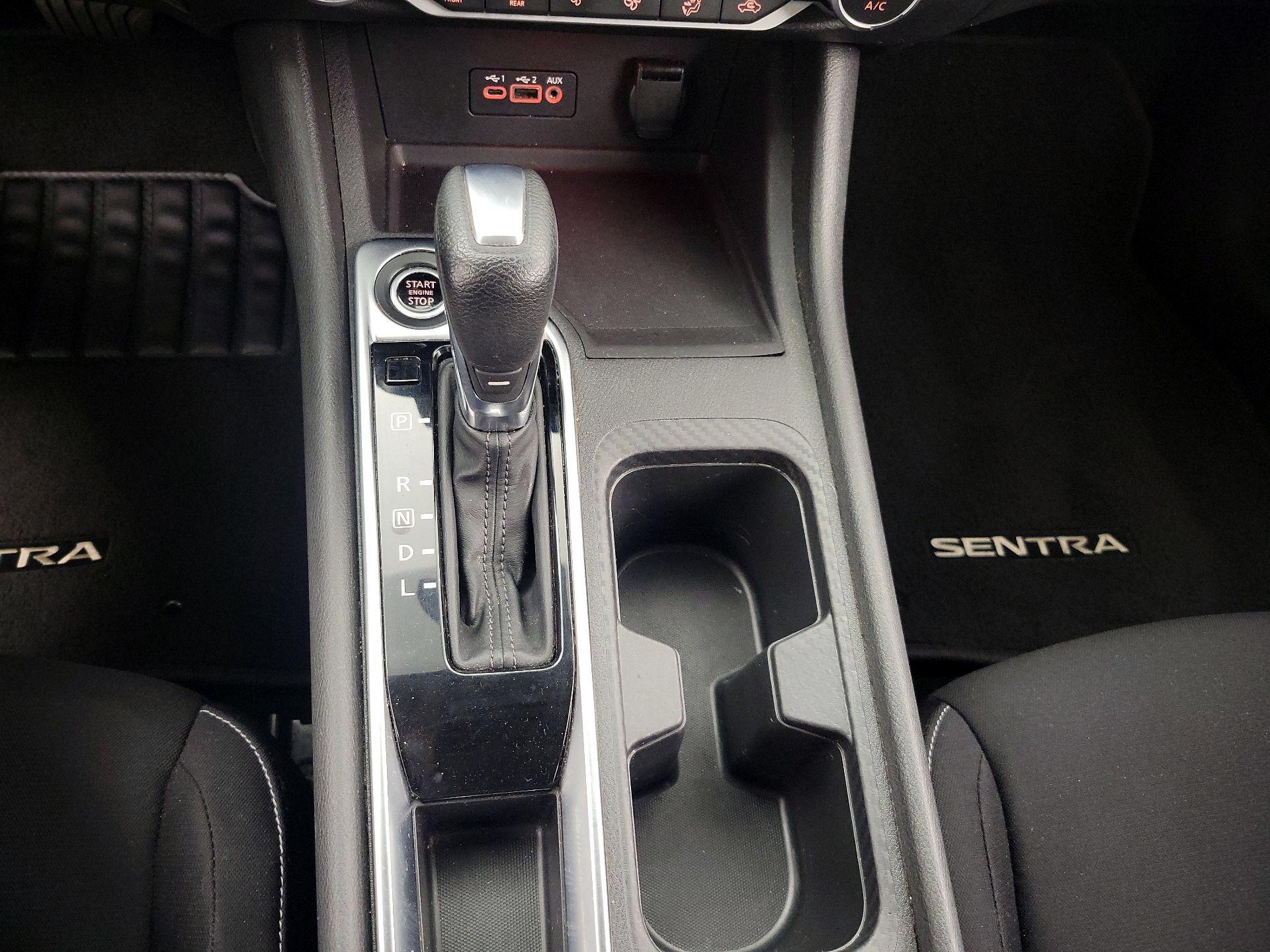 Thumbnail: 2020 Nissan Sentra - 17