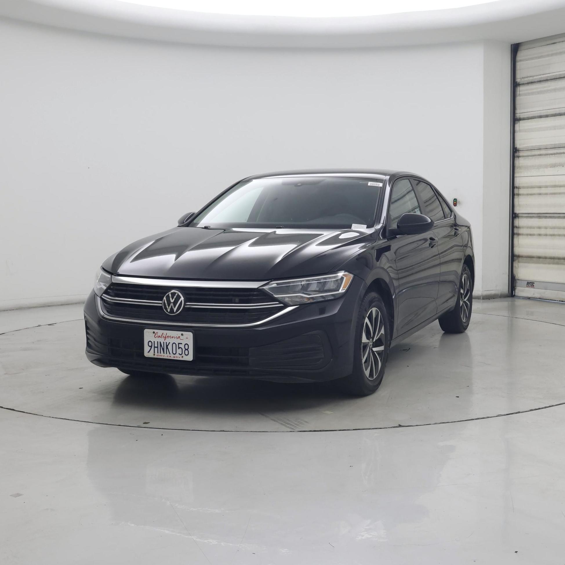 Thumbnail: 2023 Volkswagen Jetta - 4