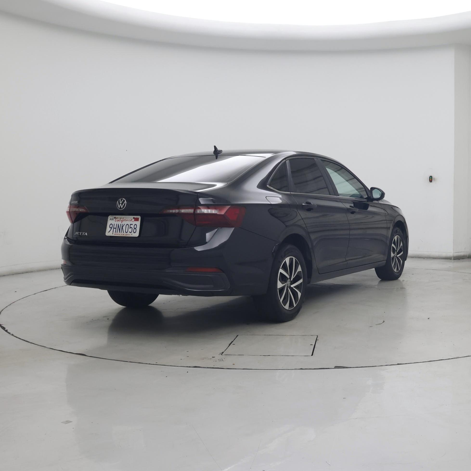Thumbnail: 2023 Volkswagen Jetta - 8