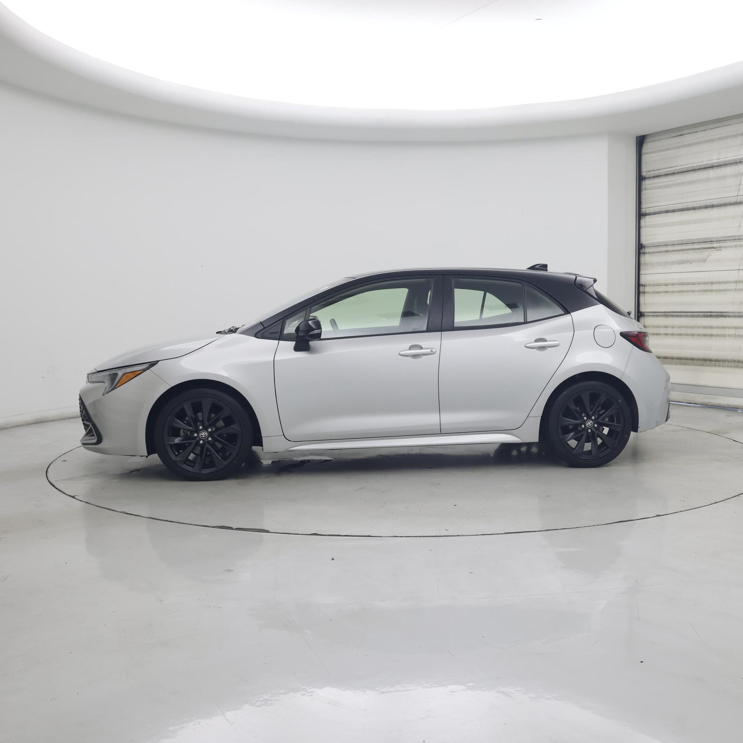 Thumbnail: 2024 Toyota Corolla - 3