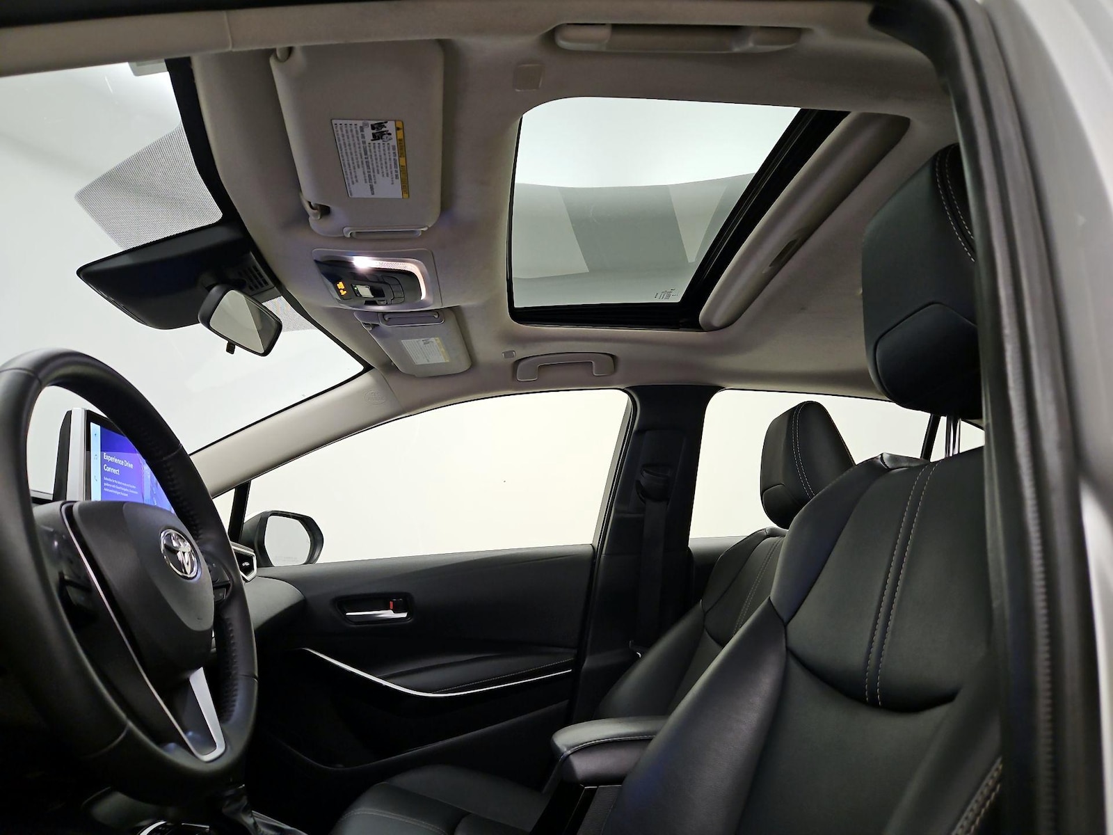 Sunroof(s) & Overhead Airbags