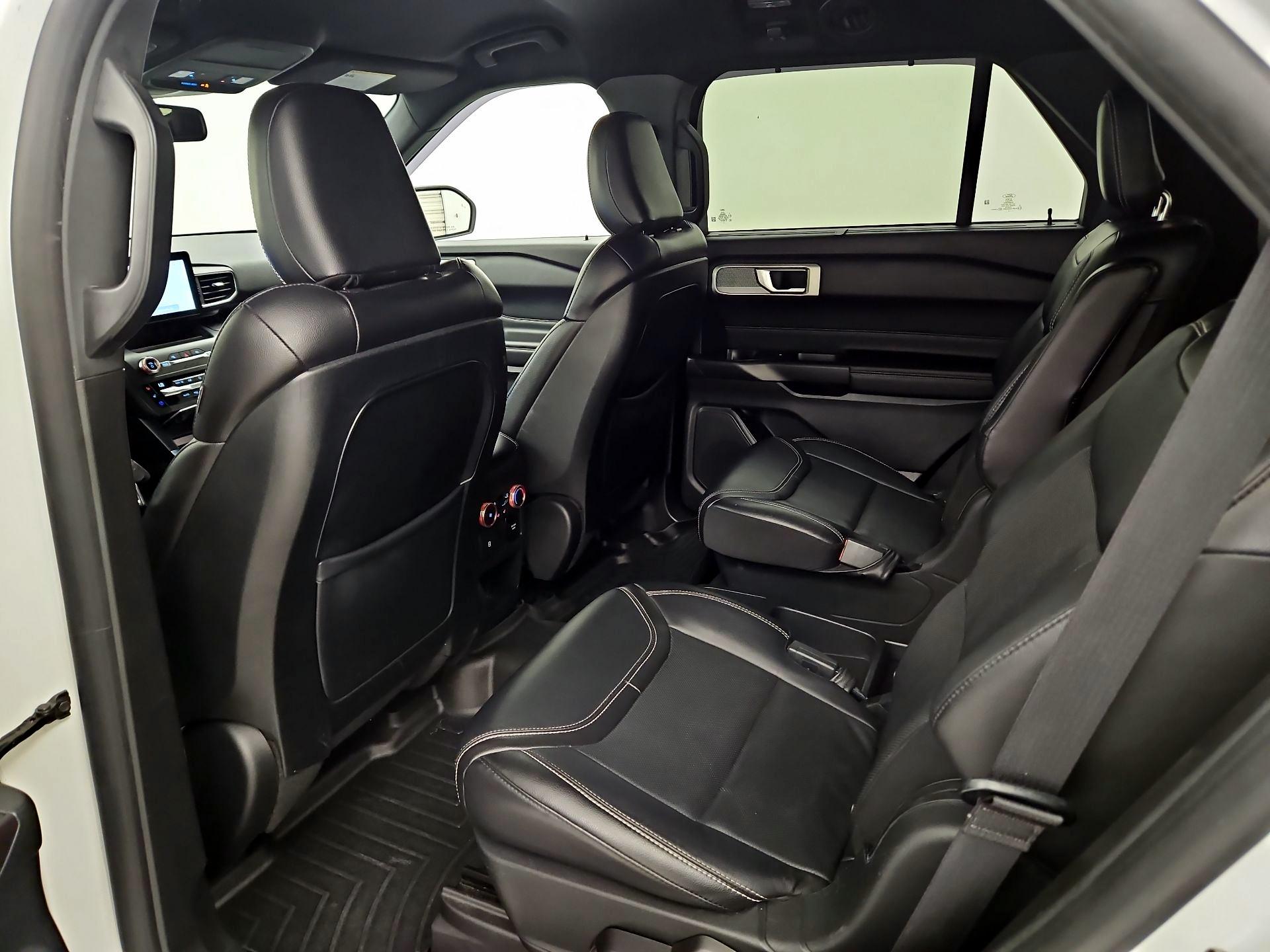 Thumbnail: 2020 Ford Explorer - 20