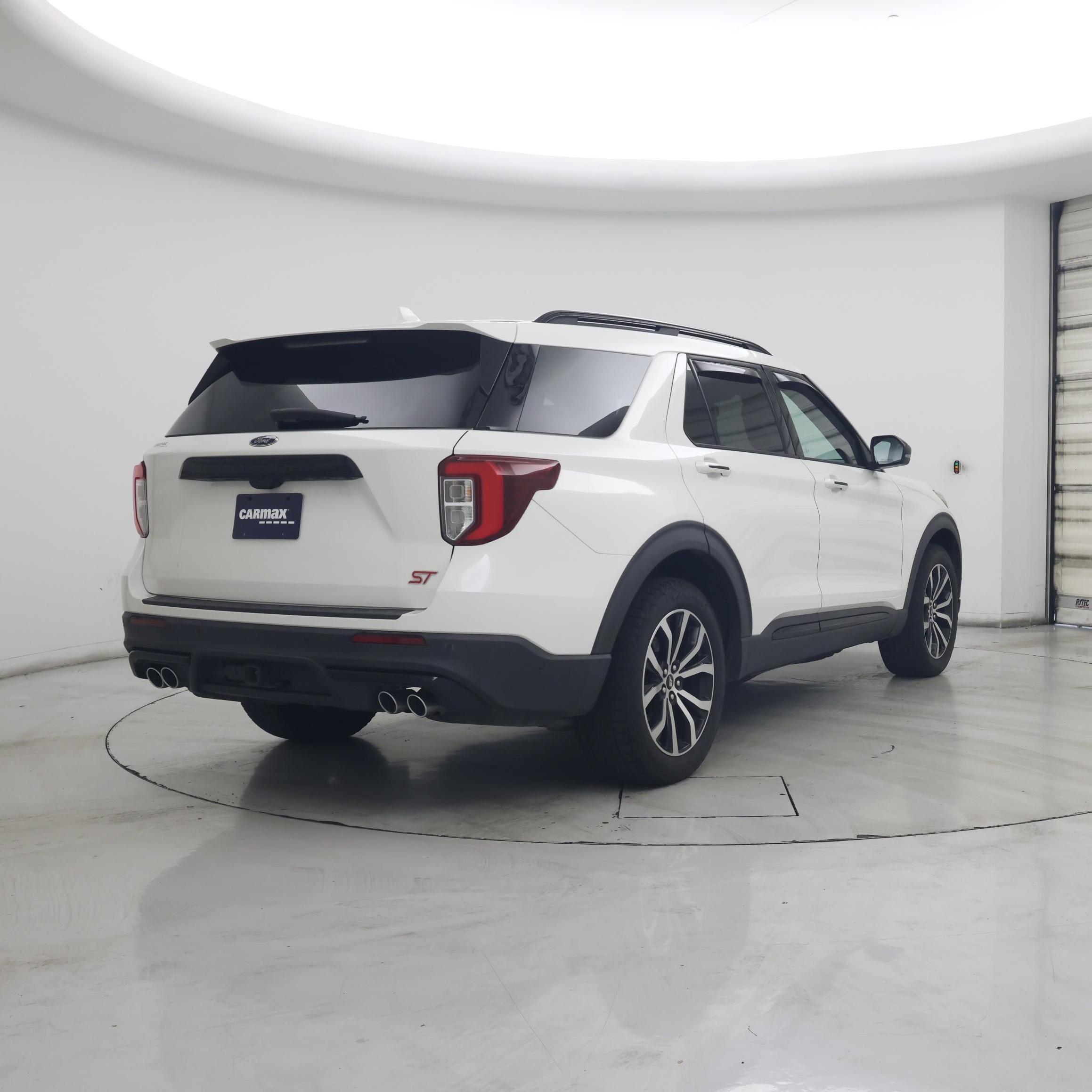 Thumbnail: 2020 Ford Explorer - 8