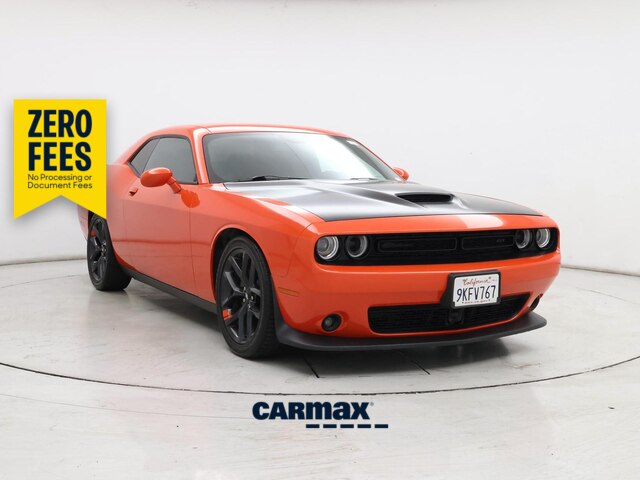 Red 2023 Dodge Challenger Coupe Rear-Wheel Drive Automatic