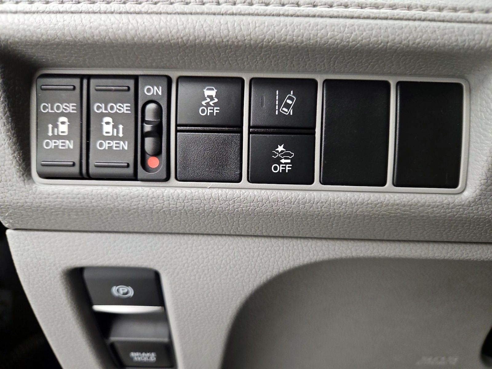 2019 Honda Odyssey EX - Photo 5