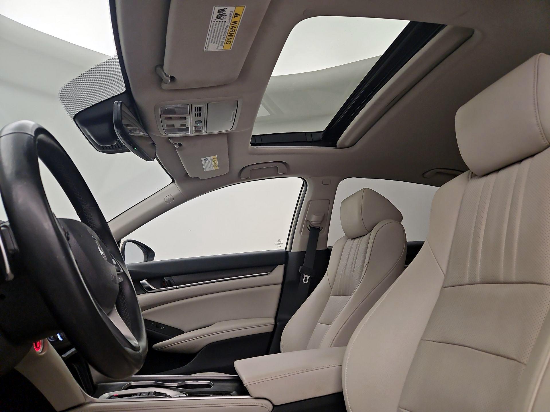 Thumbnail: 2019 Honda Accord - 19