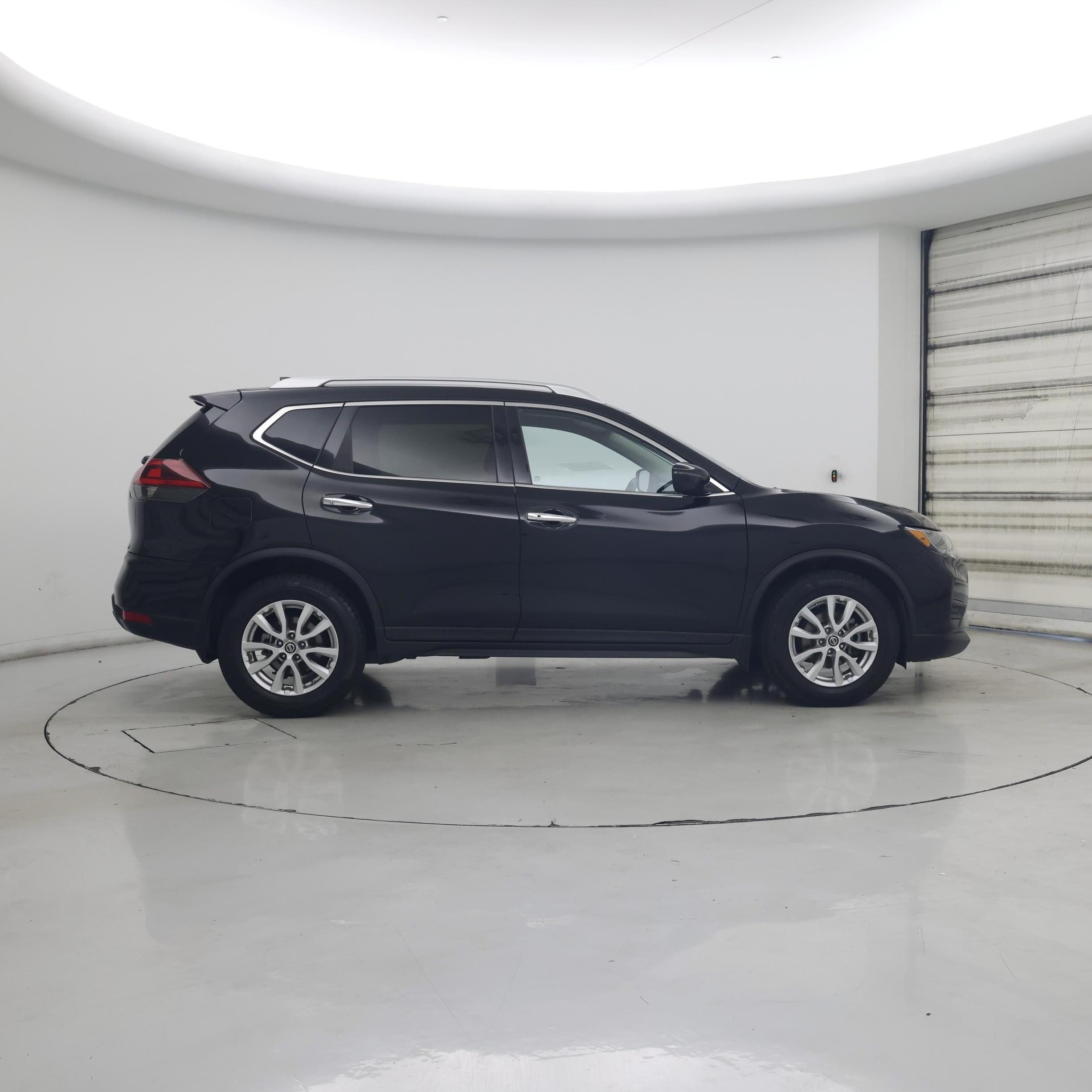 Thumbnail: 2018 Nissan Rogue - 7