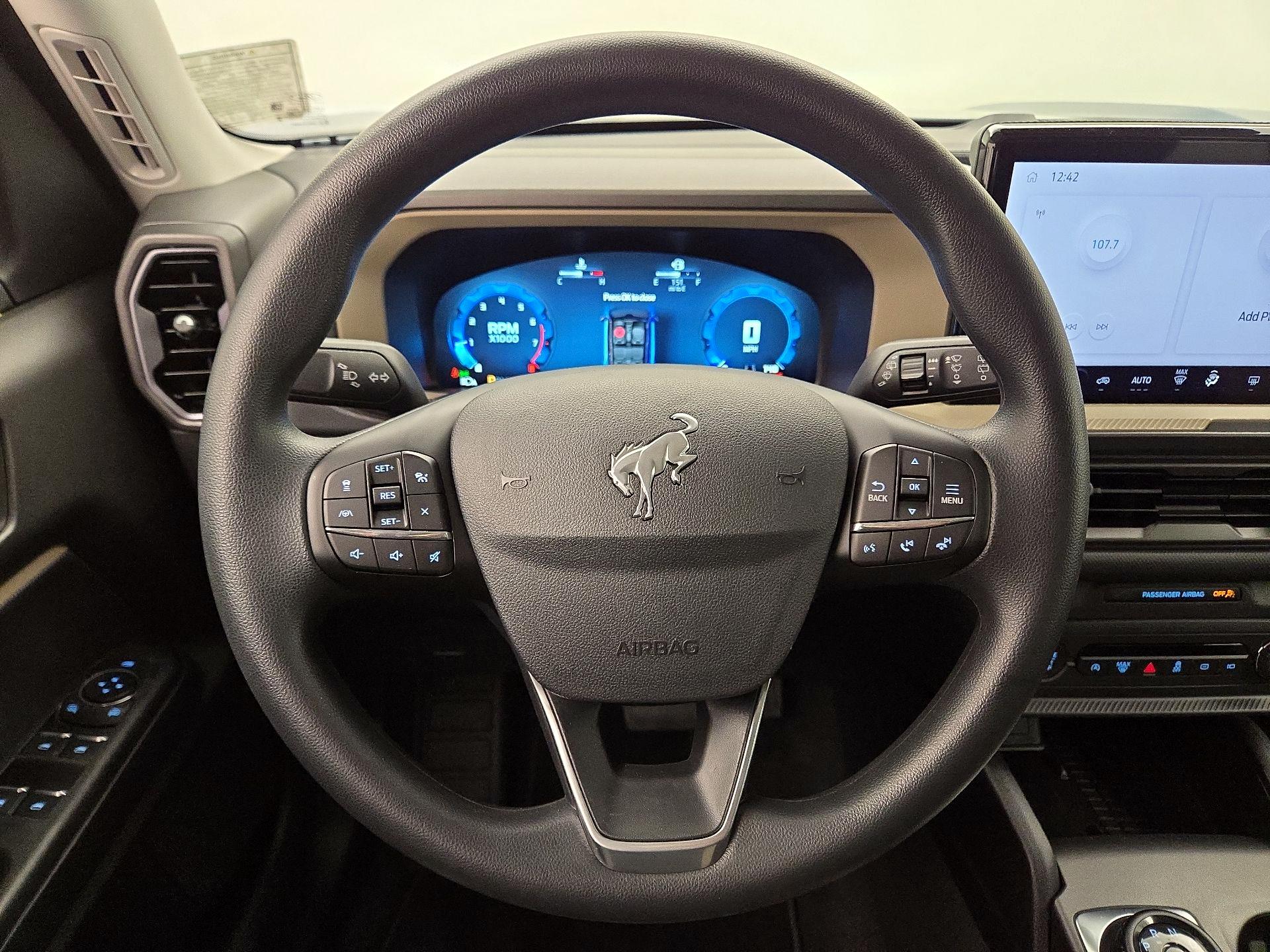 Thumbnail: 2025 Ford Bronco Sport - 10