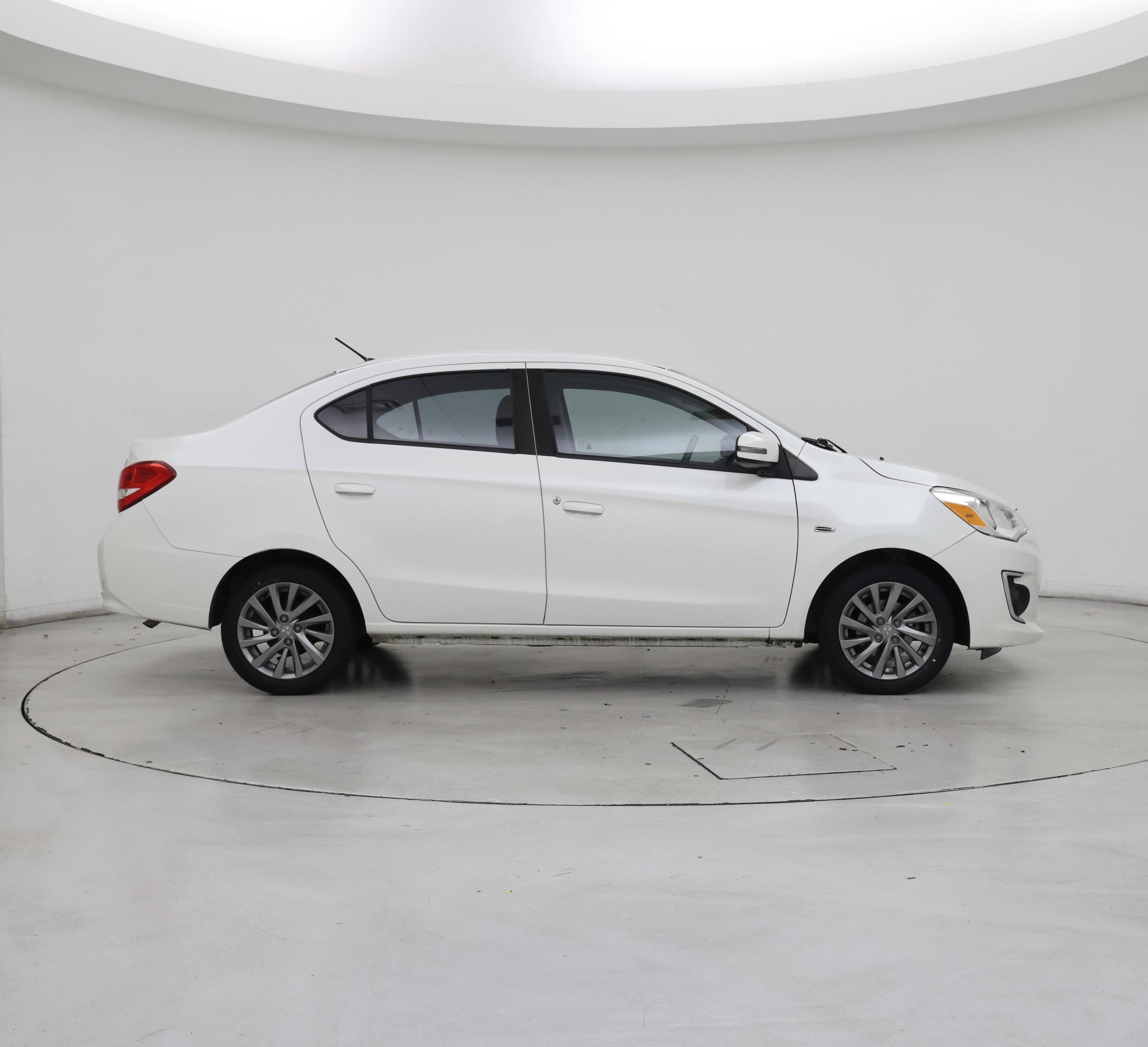 Thumbnail: 2017 Mitsubishi Mirage G4 - 7