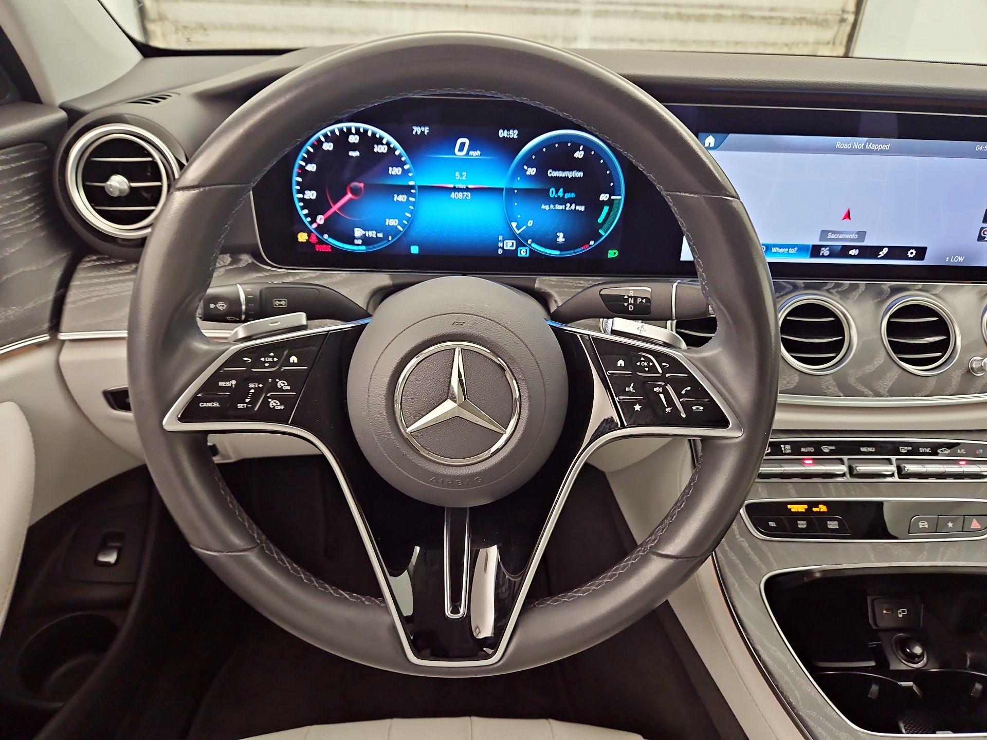Thumbnail: 2021 Mercedes-Benz E-Class - 10
