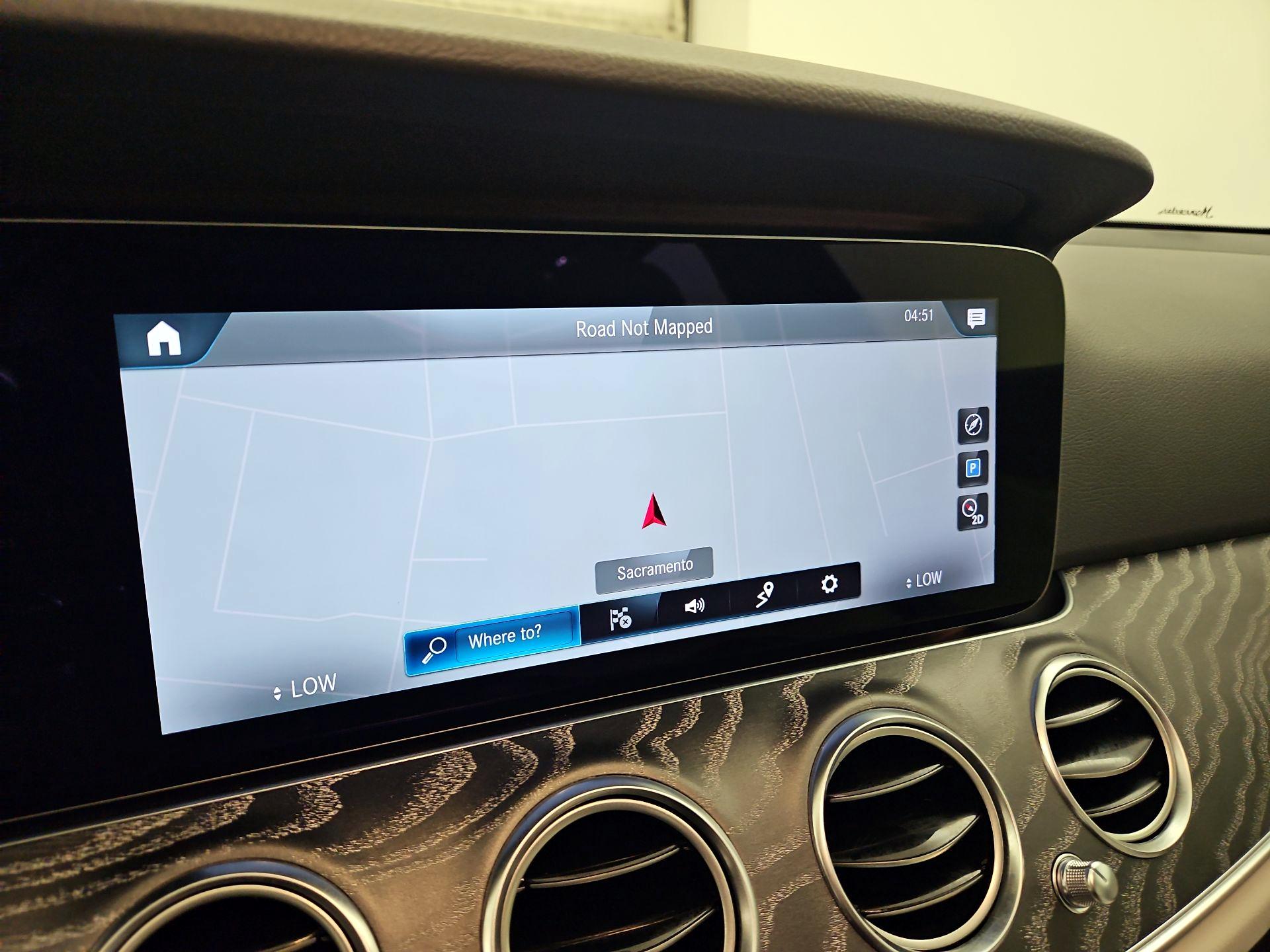 Thumbnail: 2021 Mercedes-Benz E-Class - 14