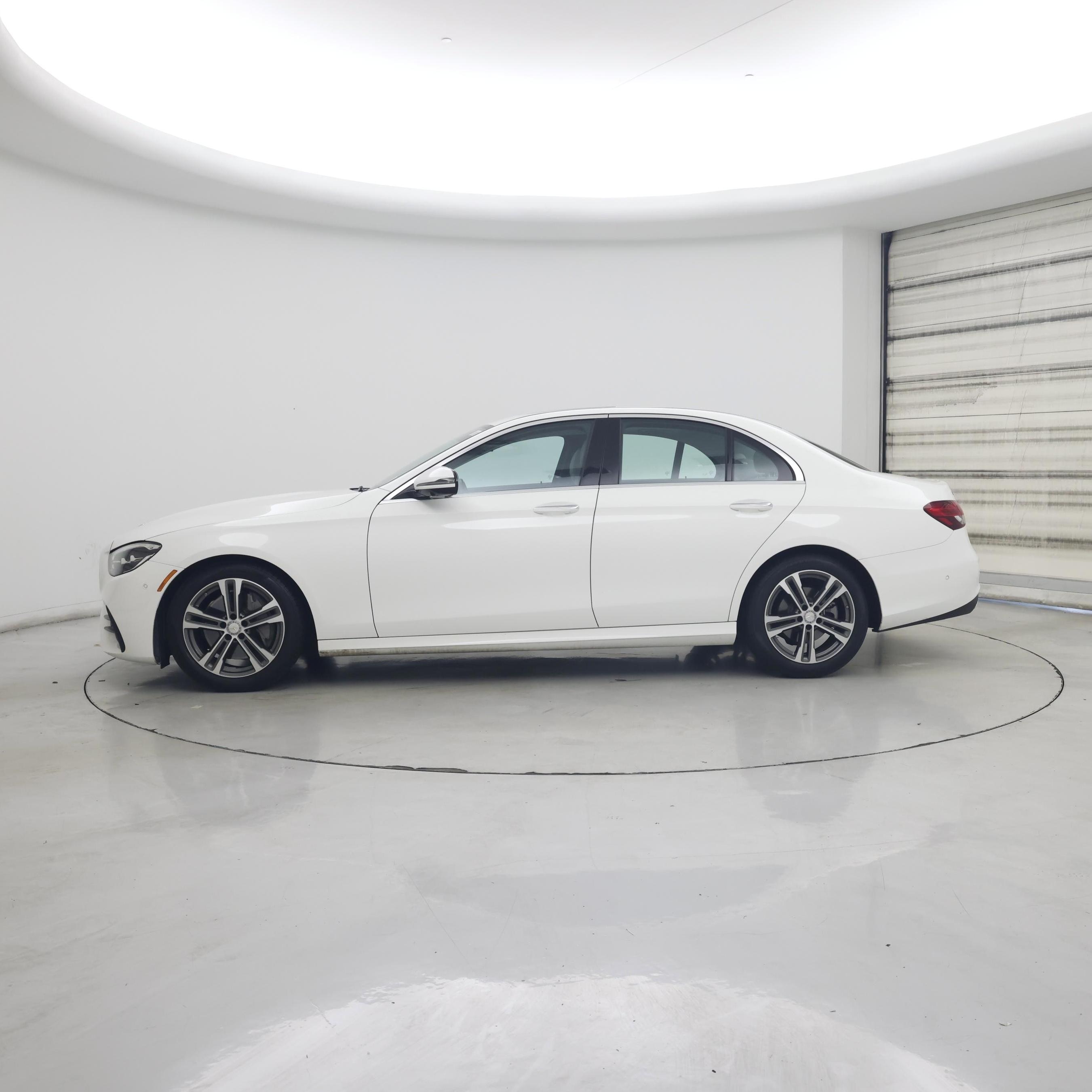 Thumbnail: 2021 Mercedes-Benz E-Class - 3