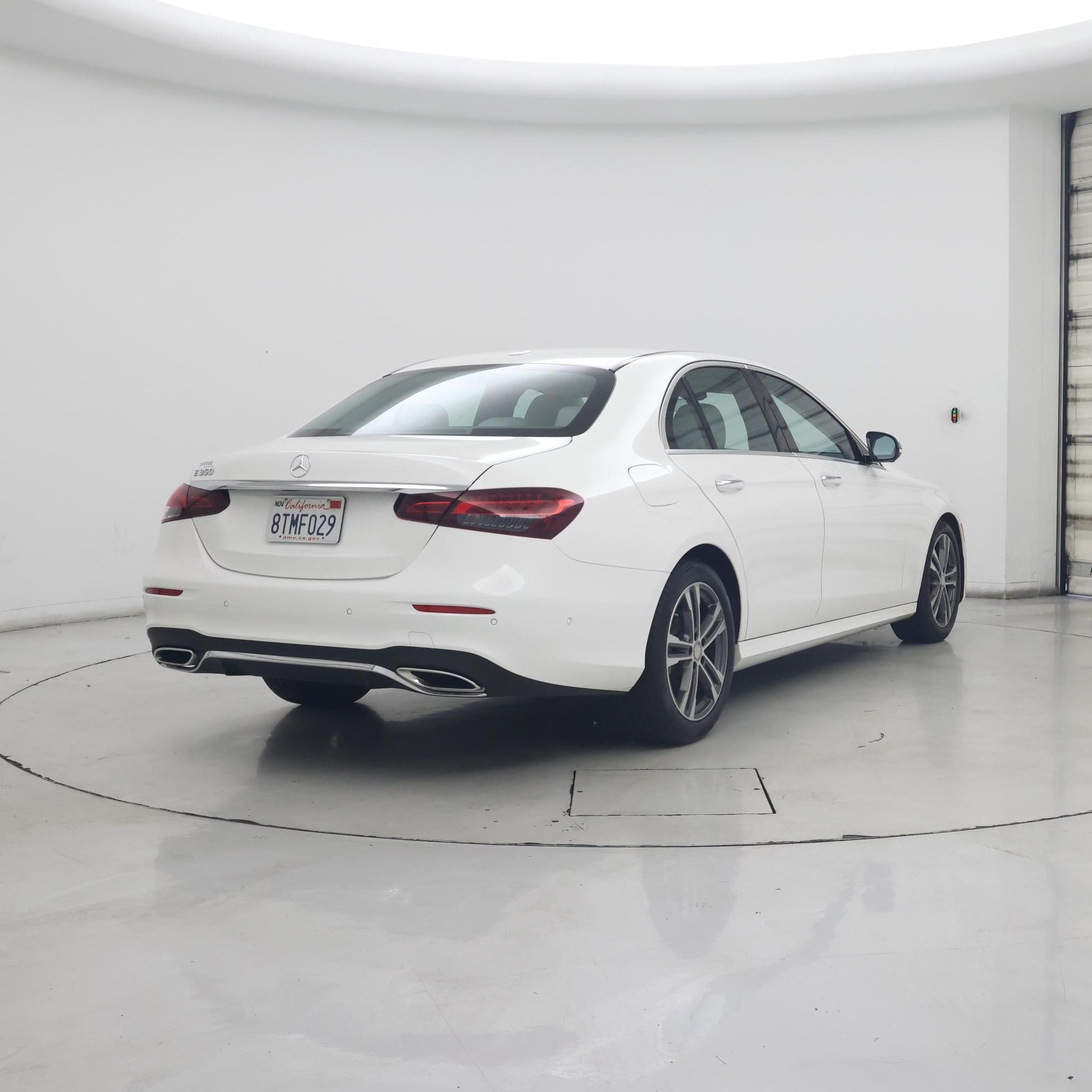 Thumbnail: 2021 Mercedes-Benz E-Class - 8