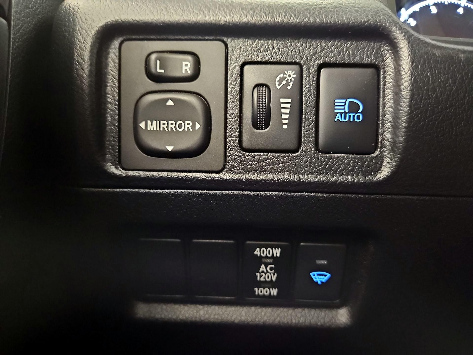 2023 Toyota 4Runner SR5 - Photo 14
