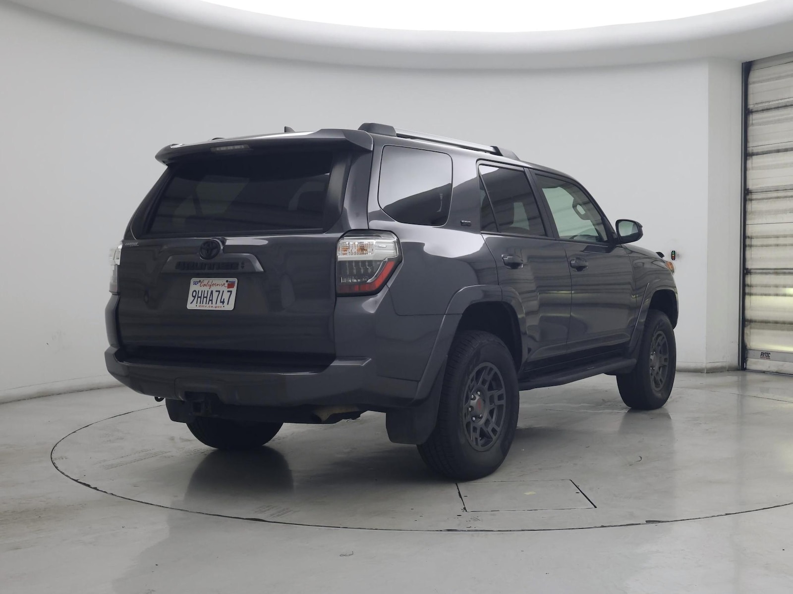 2023 Toyota 4Runner SR5 - Photo 9