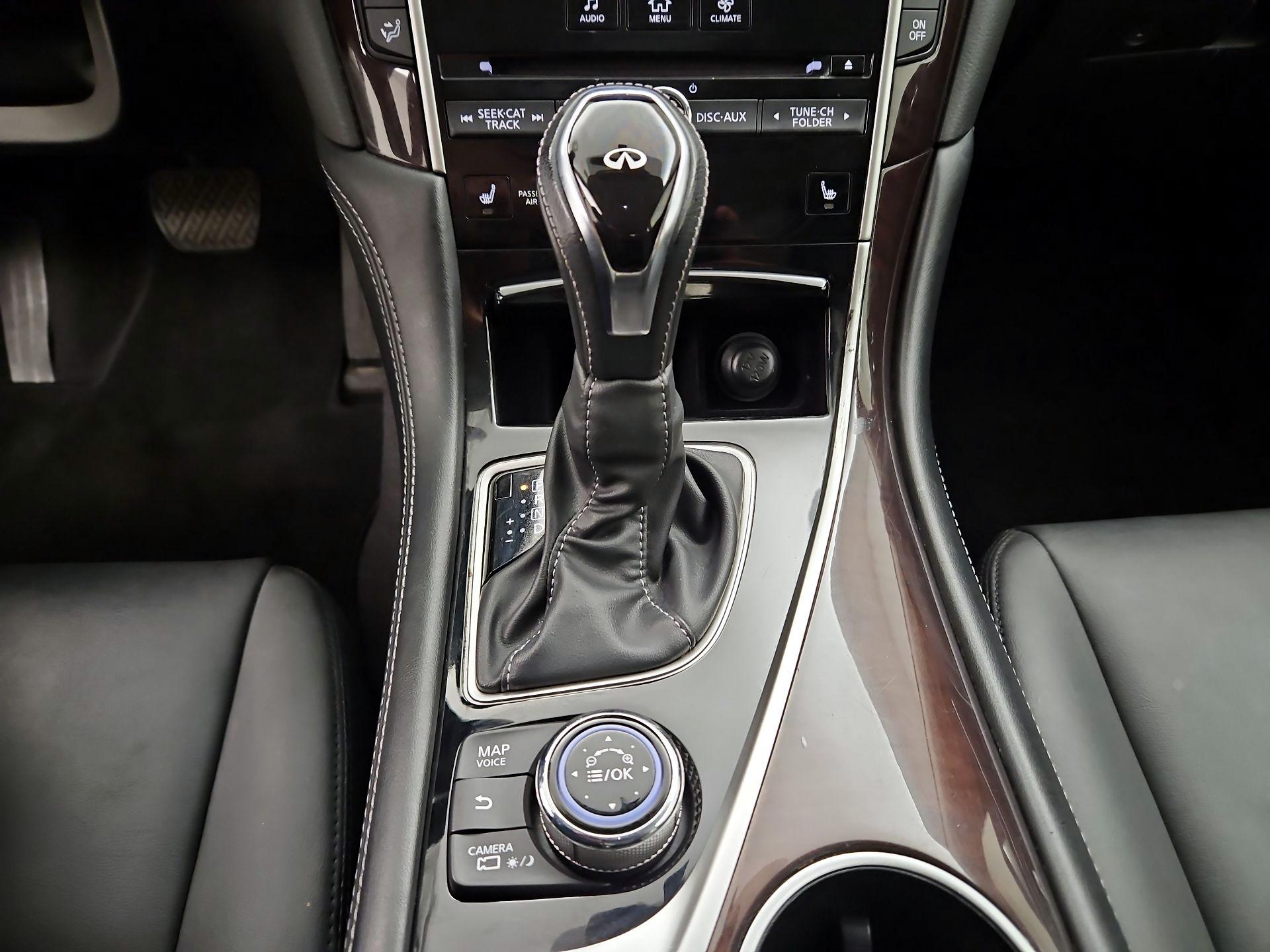 Thumbnail: 2018 INFINITI Q50 - 18