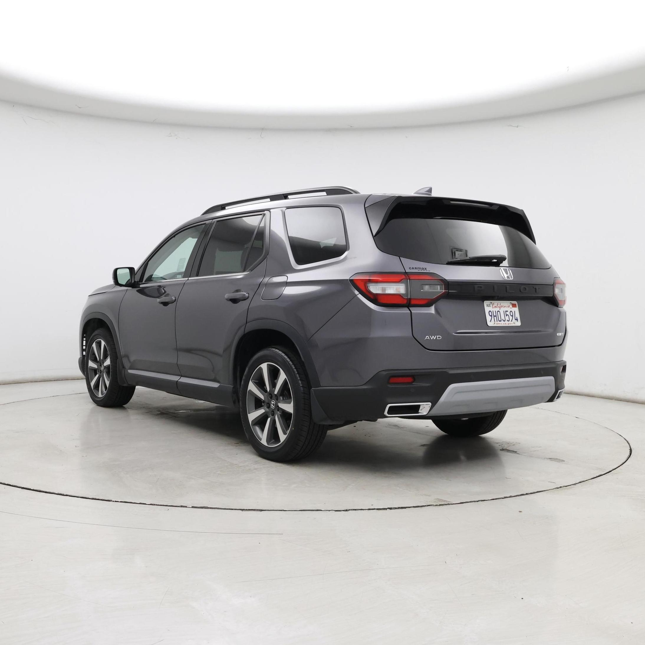 Thumbnail: 2023 Honda Pilot - 2