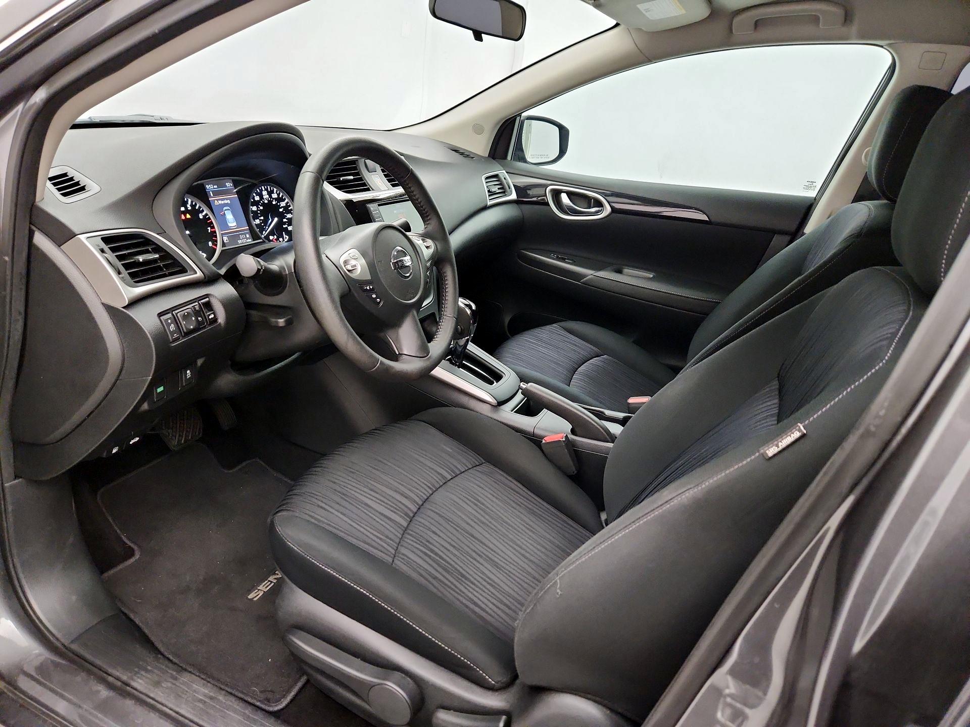 Thumbnail: 2019 Nissan Sentra - 11