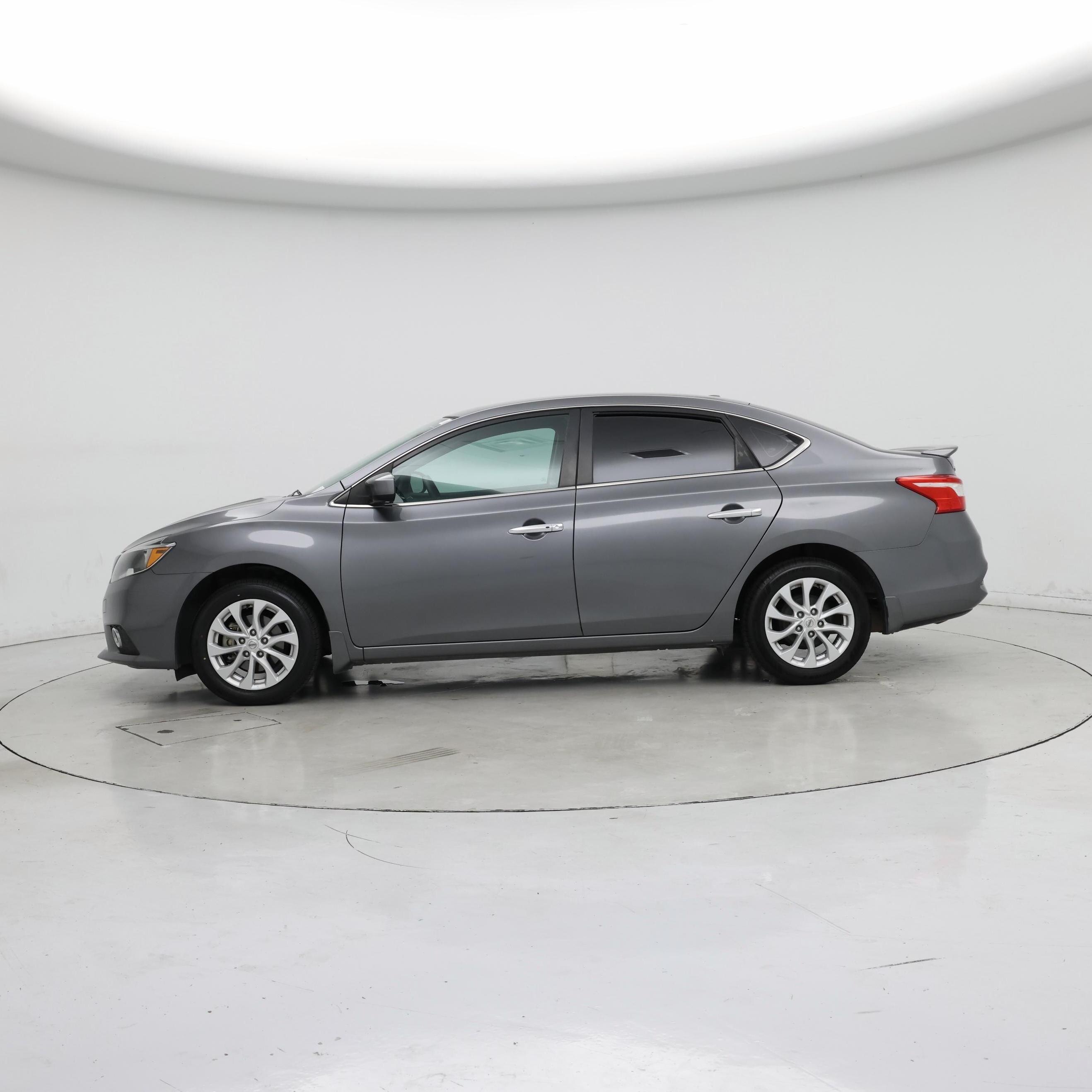 Thumbnail: 2019 Nissan Sentra - 3