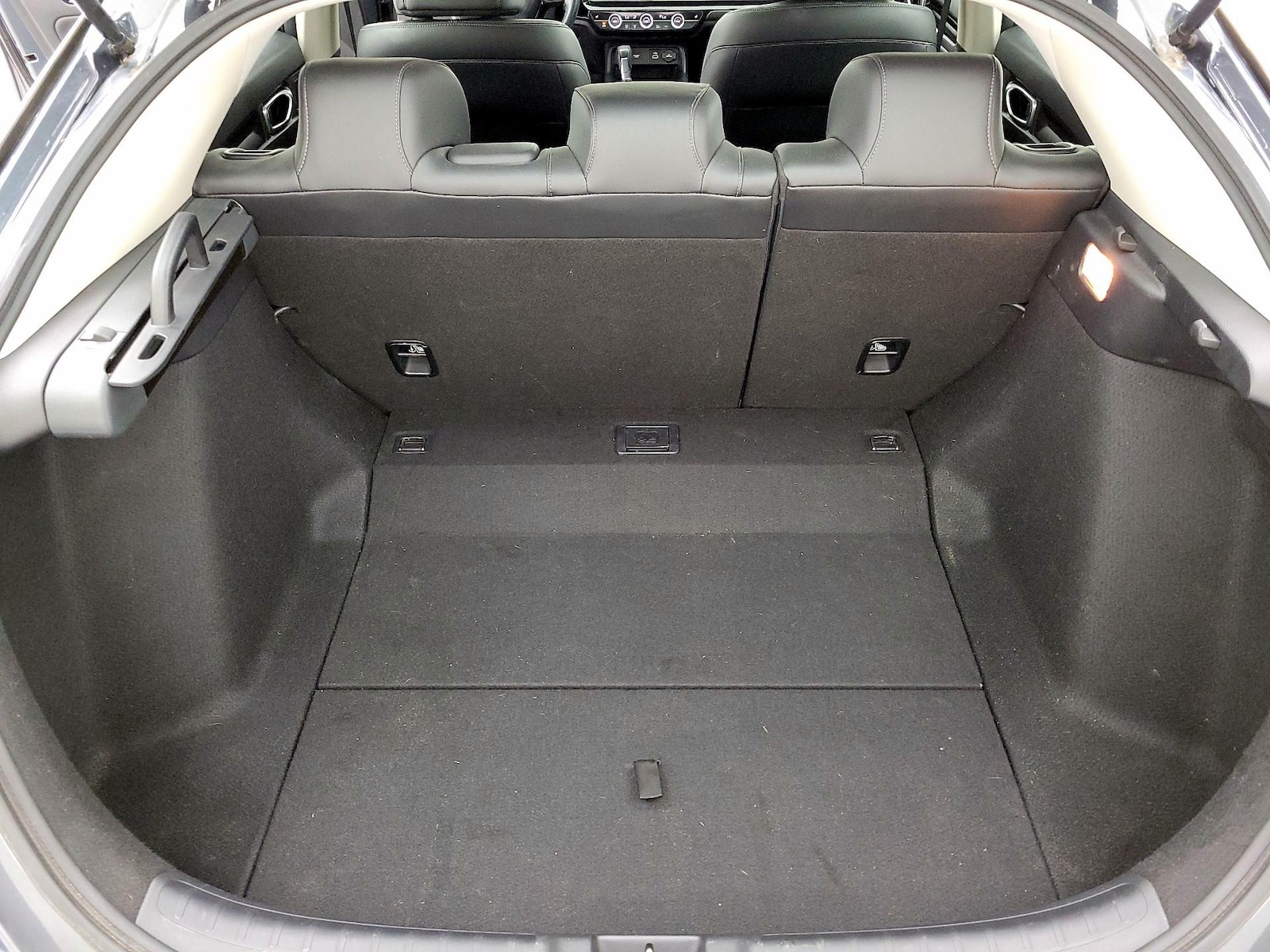 2023 Honda Civic Hatchback EX-L - Photo 22