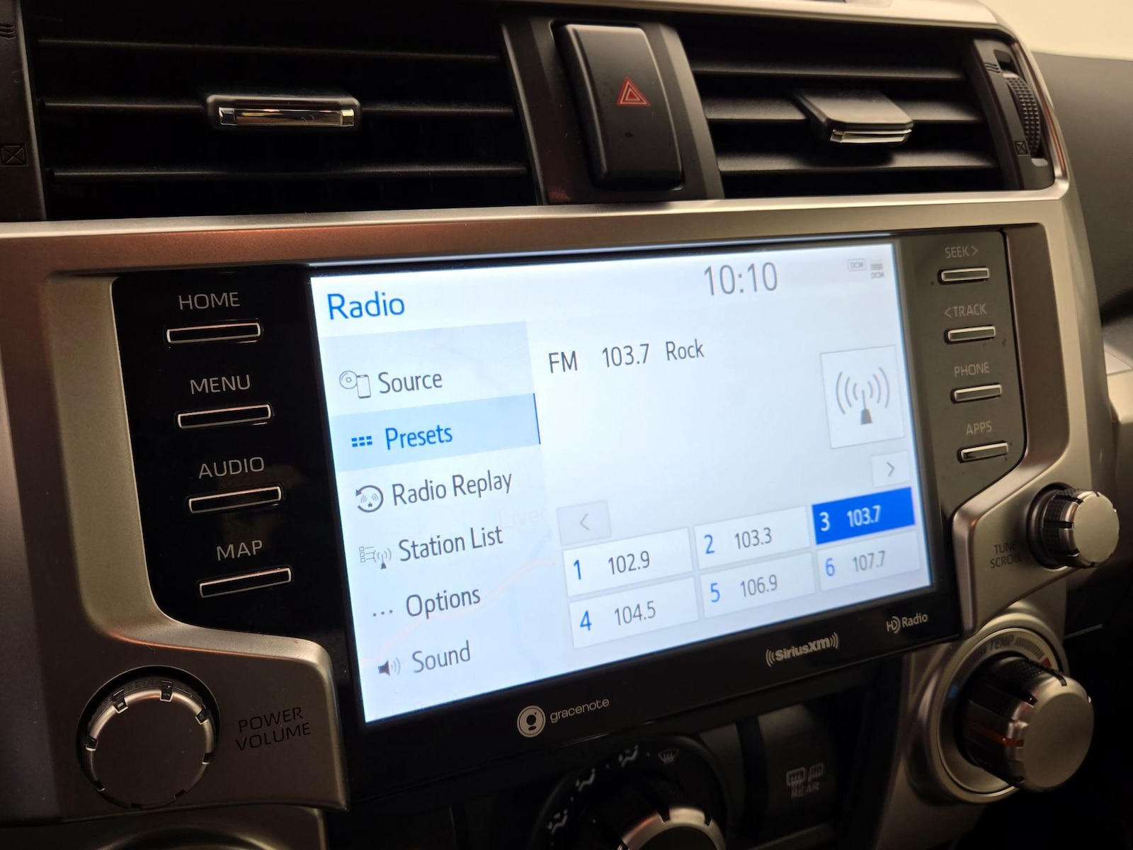 2022 Toyota 4Runner SR5 Premium - Photo 16