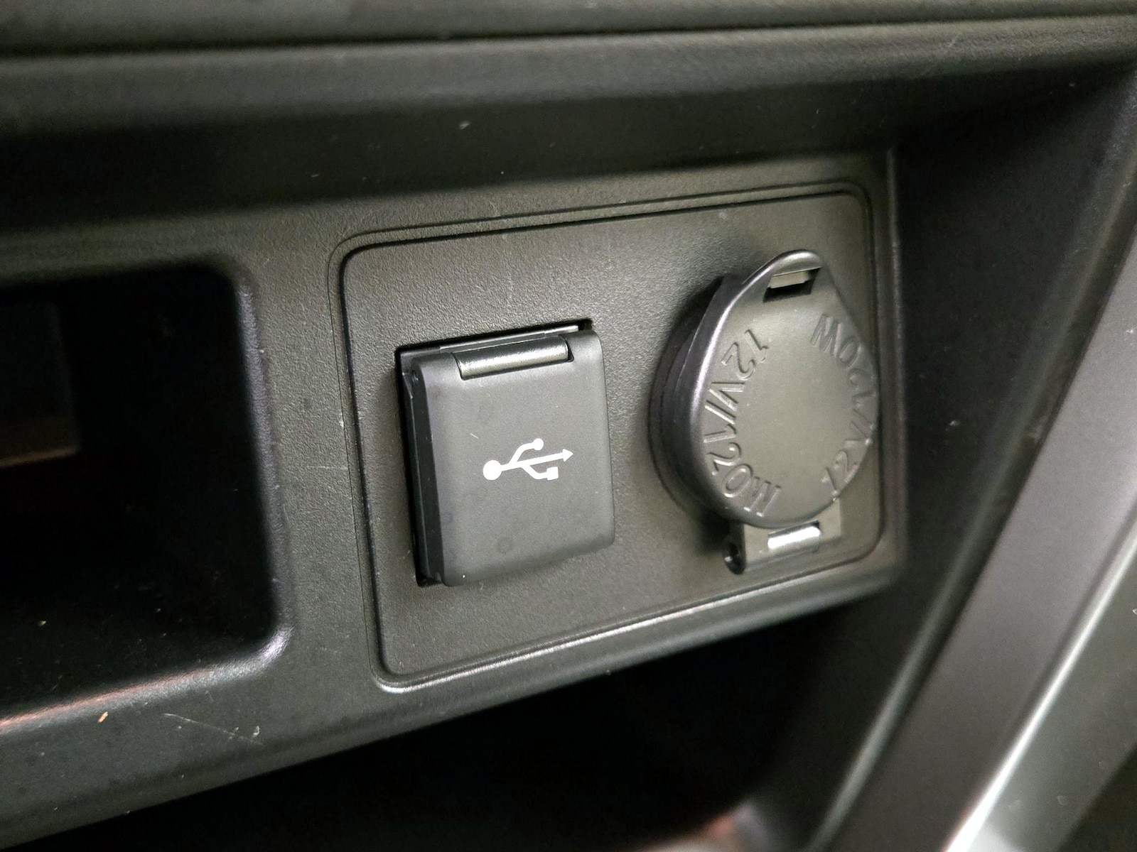 2022 Toyota 4Runner SR5 Premium - Photo 19