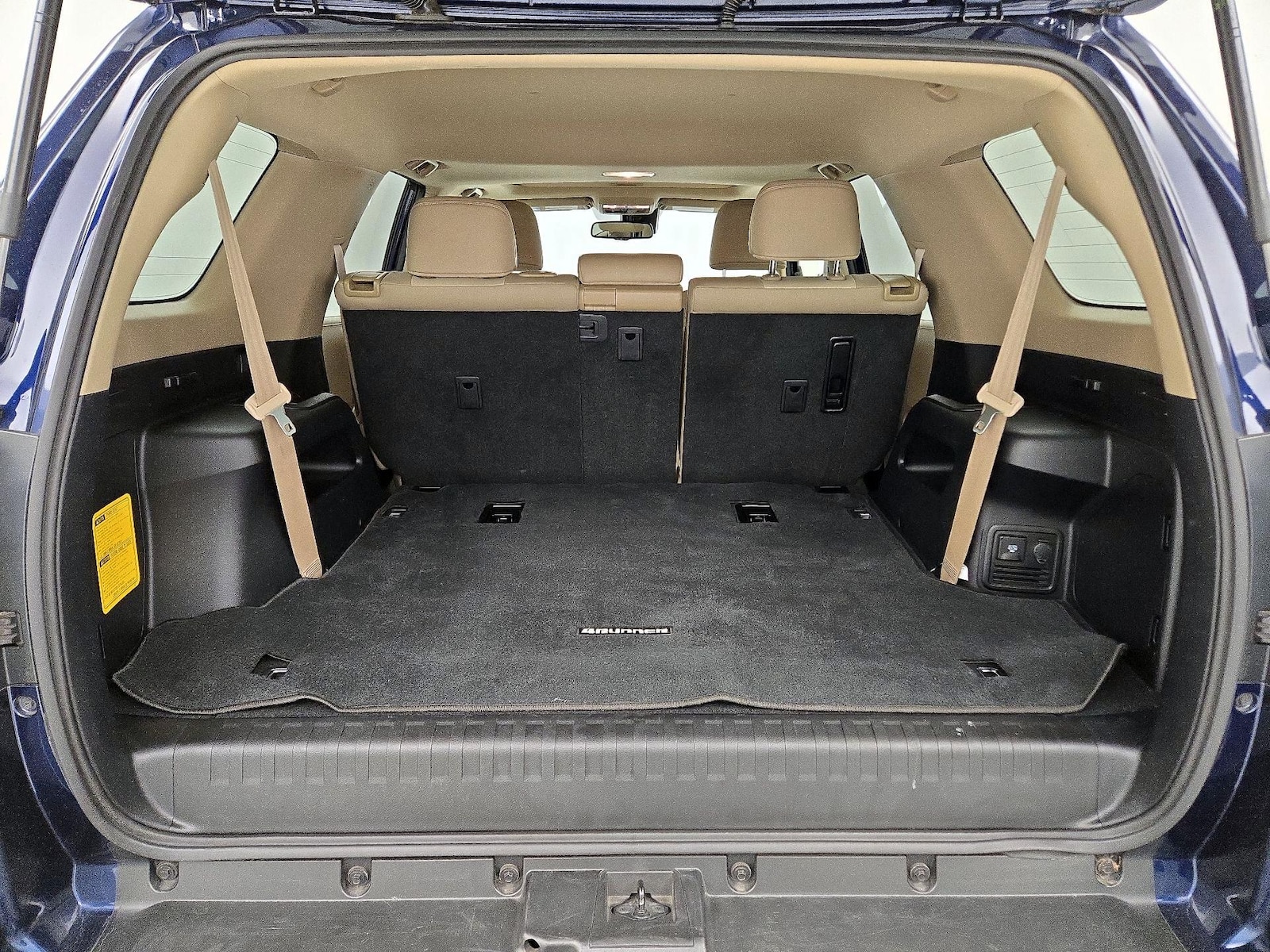 2022 Toyota 4Runner SR5 Premium - Photo 24