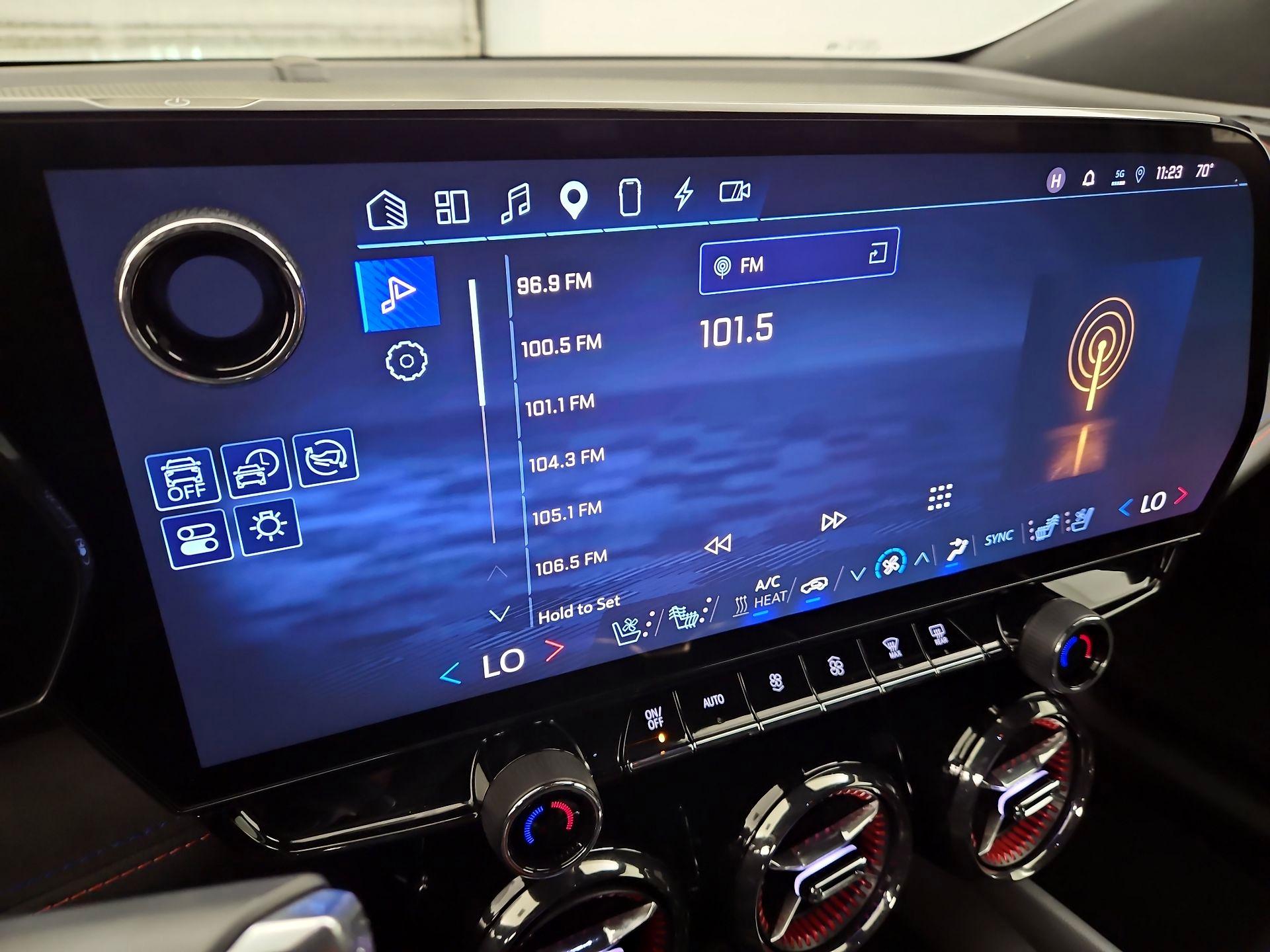 Thumbnail: 2024 Chevrolet Blazer EV - 16