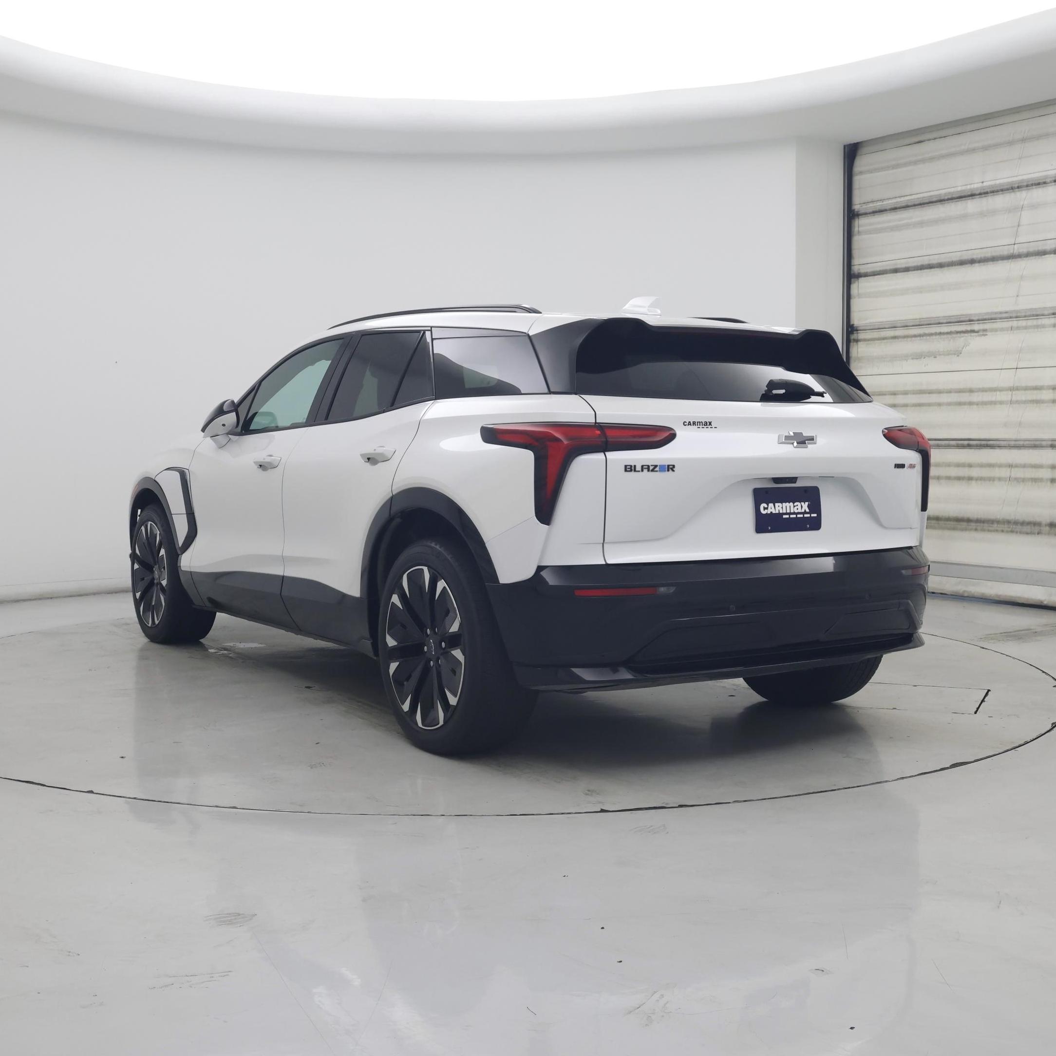 Thumbnail: 2024 Chevrolet Blazer EV - 2