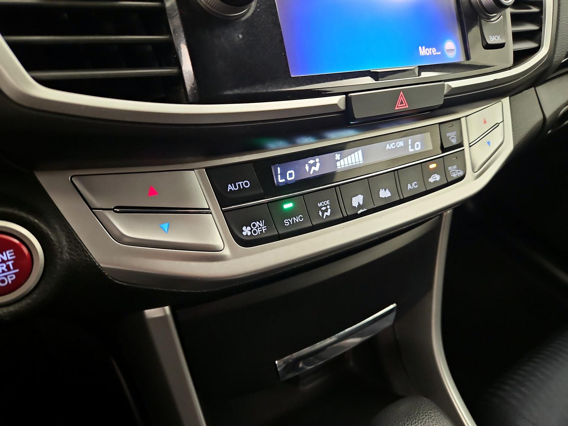 Thumbnail: 2015 Honda Accord - 16