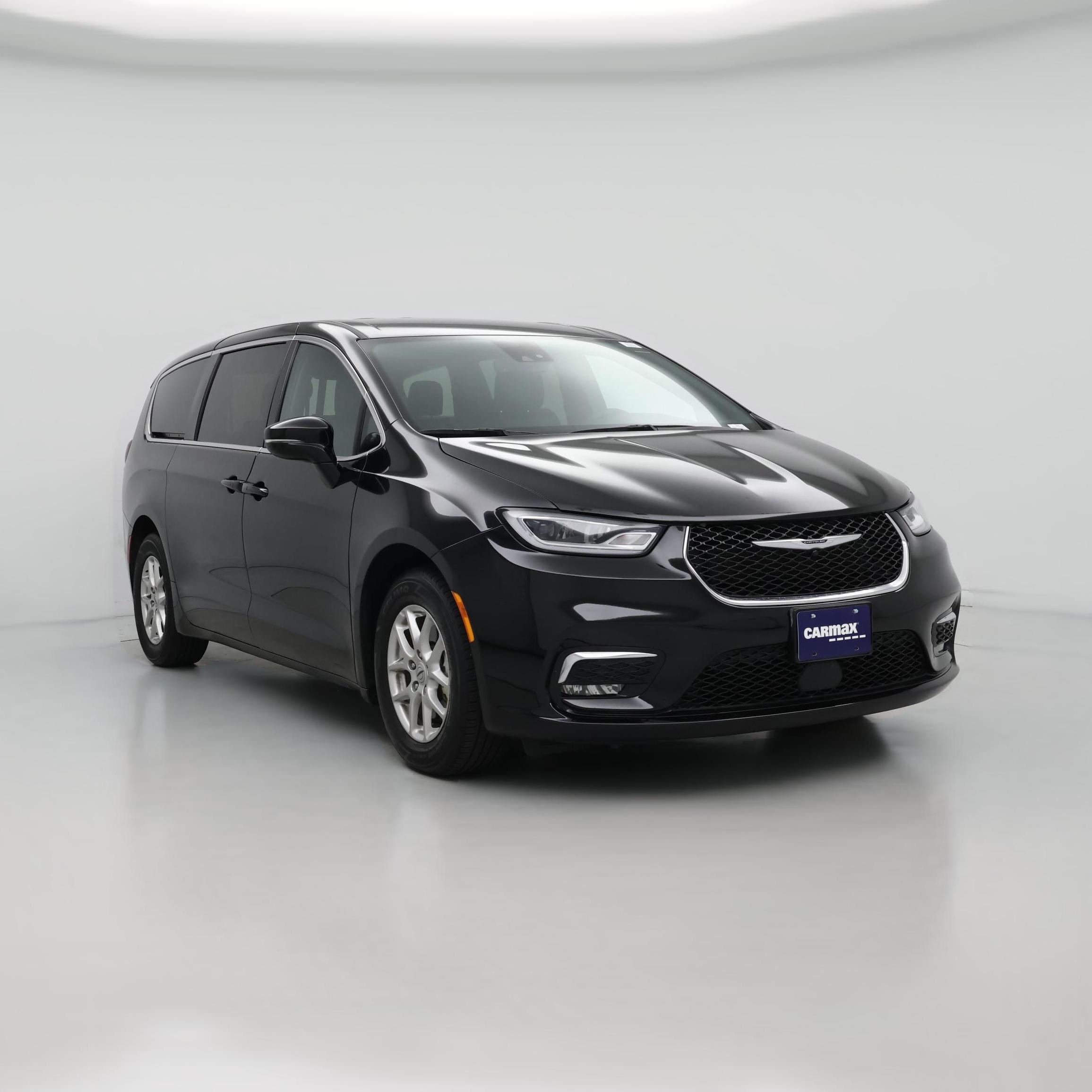 Thumbnail: 2025 Chrysler Pacifica - 1