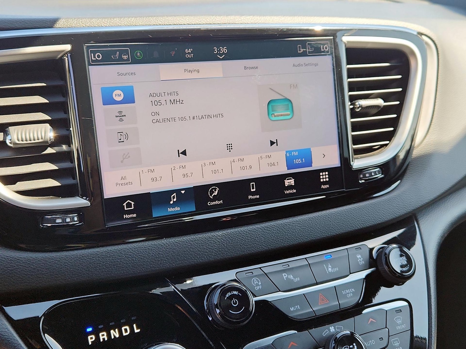 2025 Chrysler Pacifica Select - Photo 15